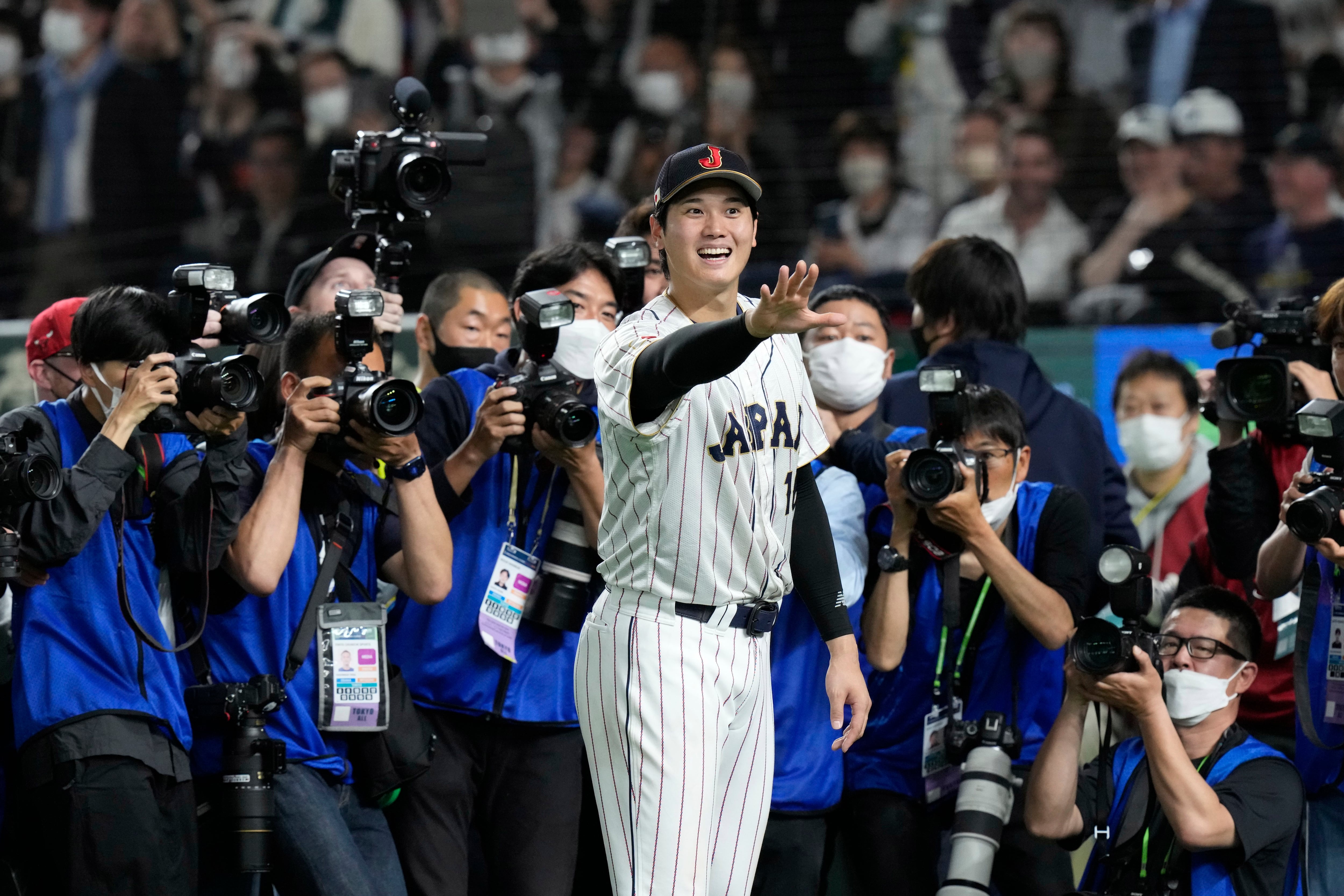 Murakami, Okamoto Spark Japan Over Italy and Into WBC Semifinals