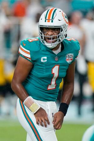 Tua Tagovailoa, Dolphins survive scoreless 2nd half to beat