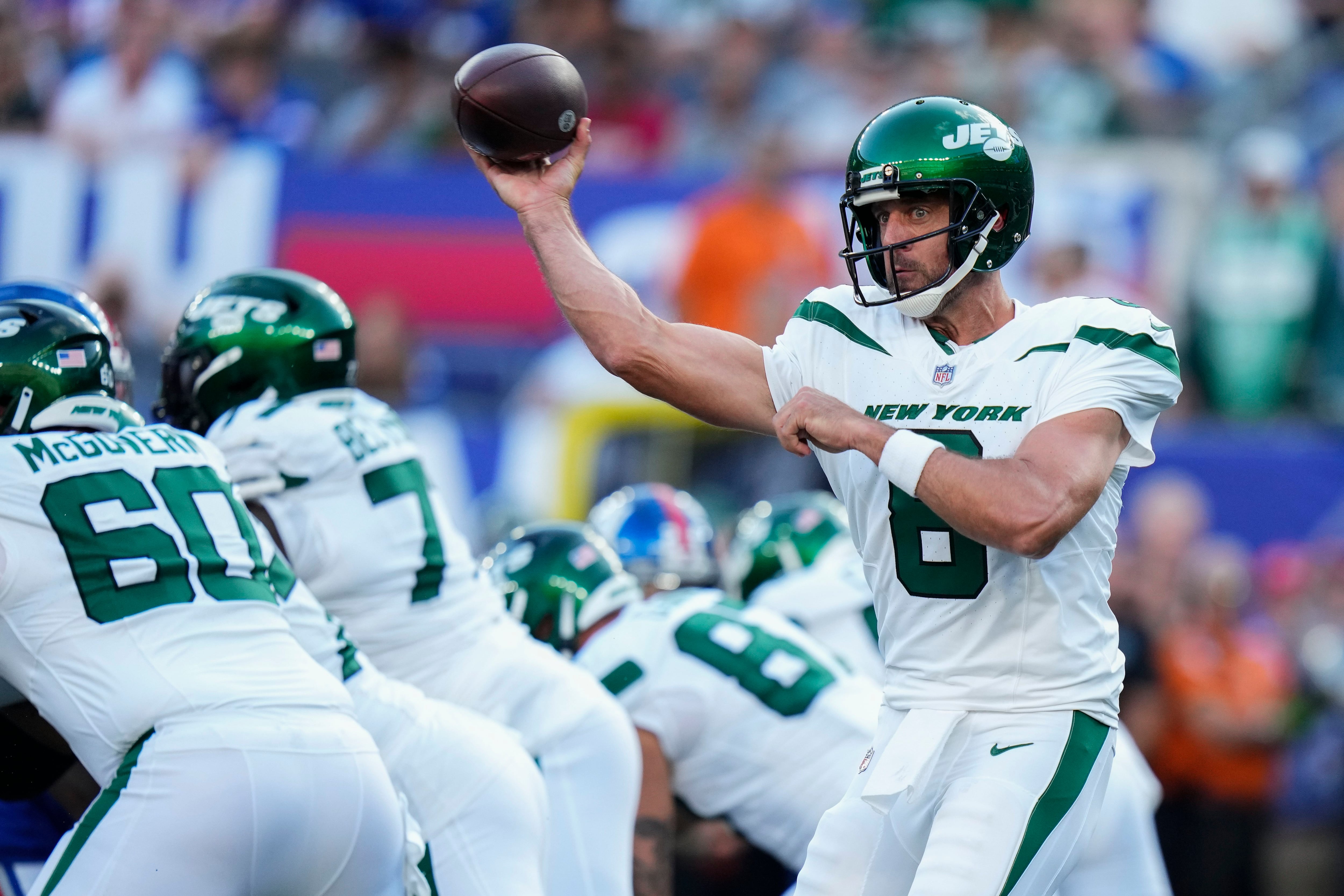 Aaron Rodgers throws first TD pass with the Jets in his second series vs.  Giants - The San Diego Union-Tribune