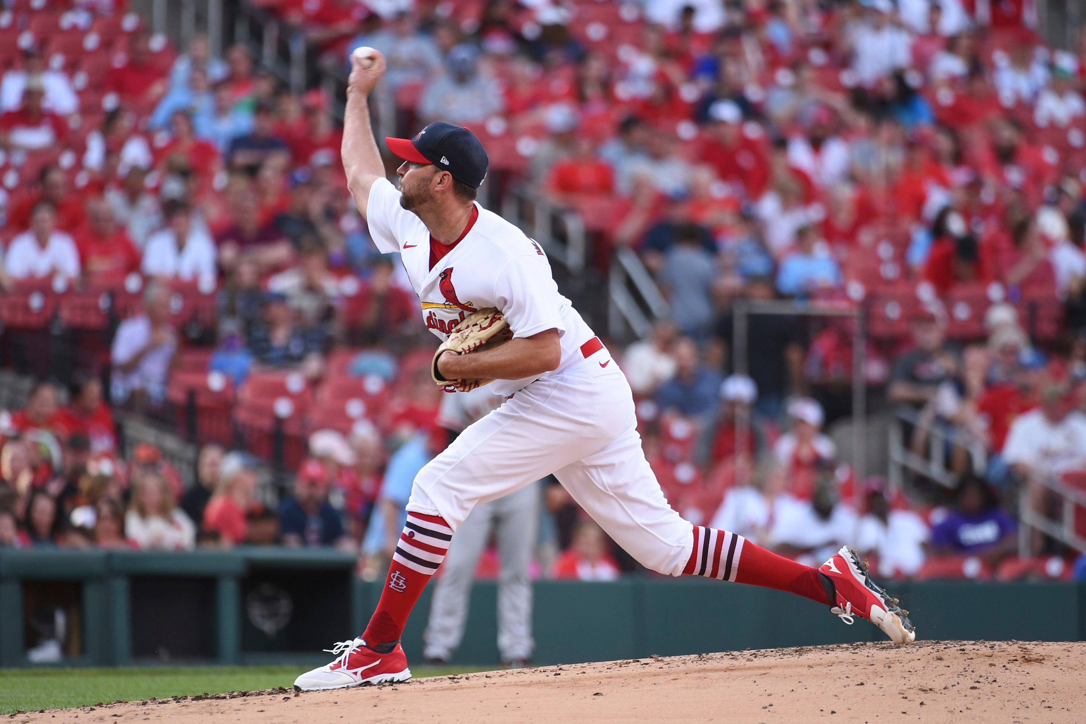 Albert Pujols makes pitching cameo for Cardinals