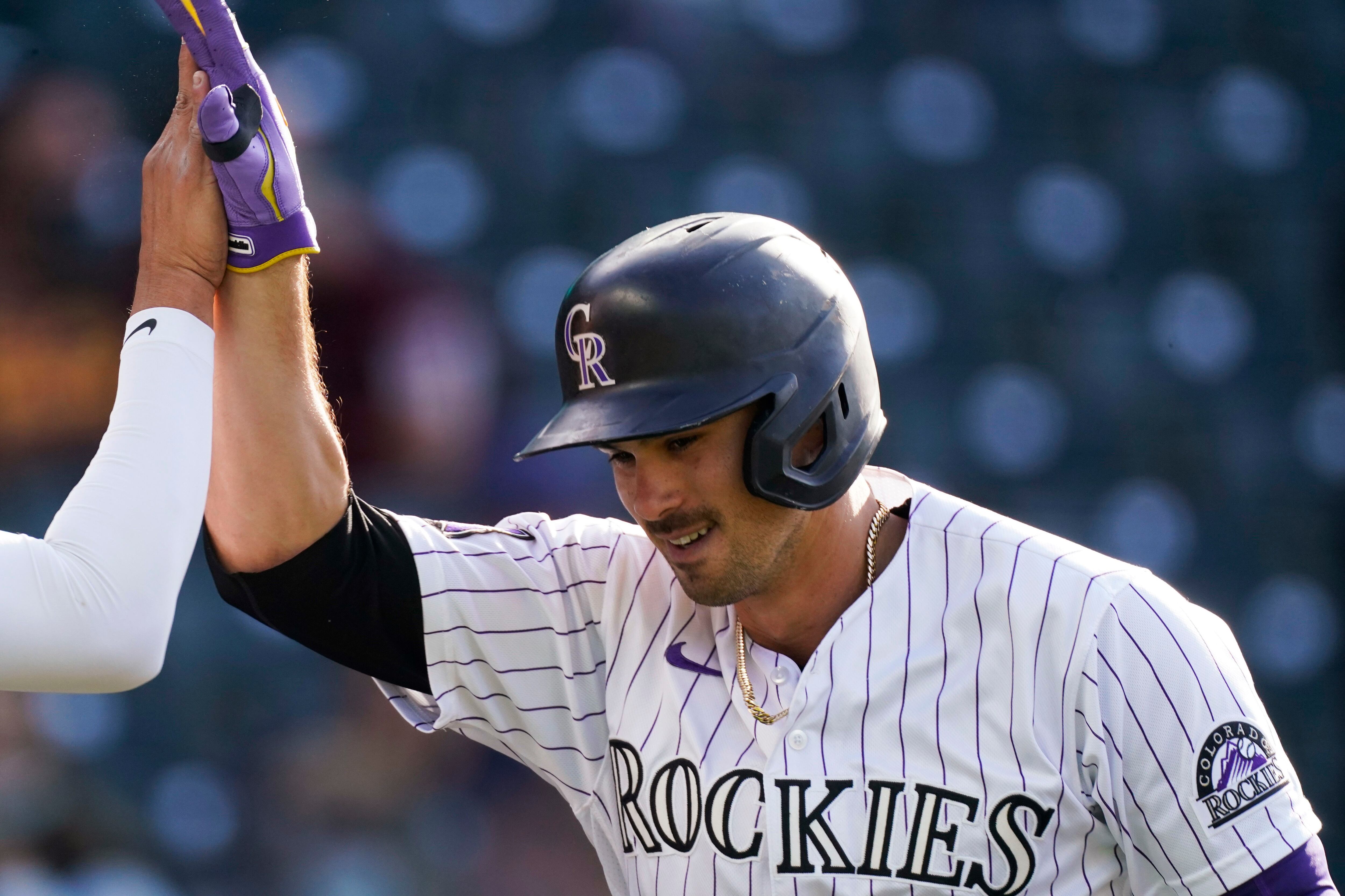 Breaking down Rockies' Raimel Tapia's unusual two-strike batting