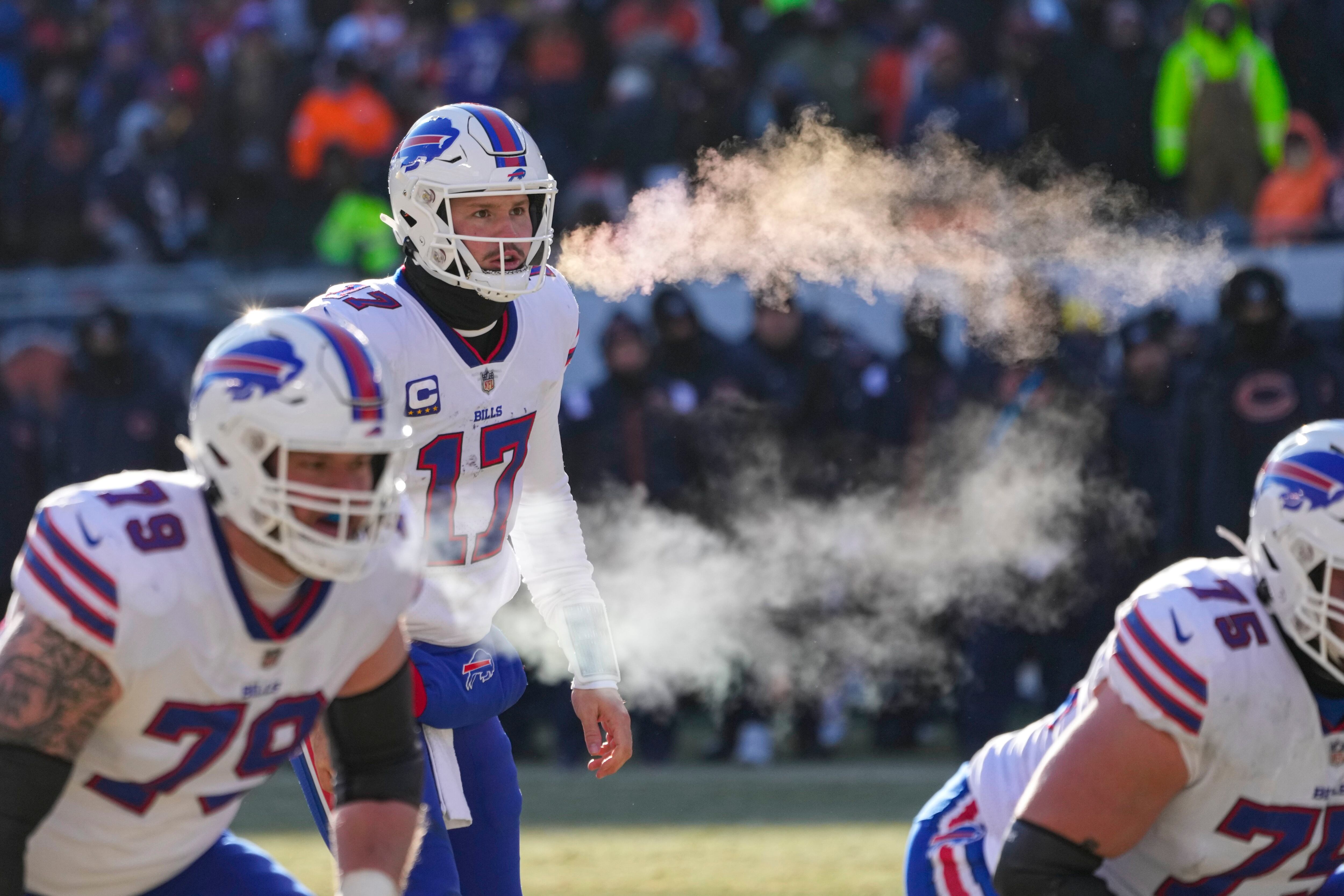 BUFFALO BILLS TAKE THE FIELD TRI-COLOR BLOCK HOODED