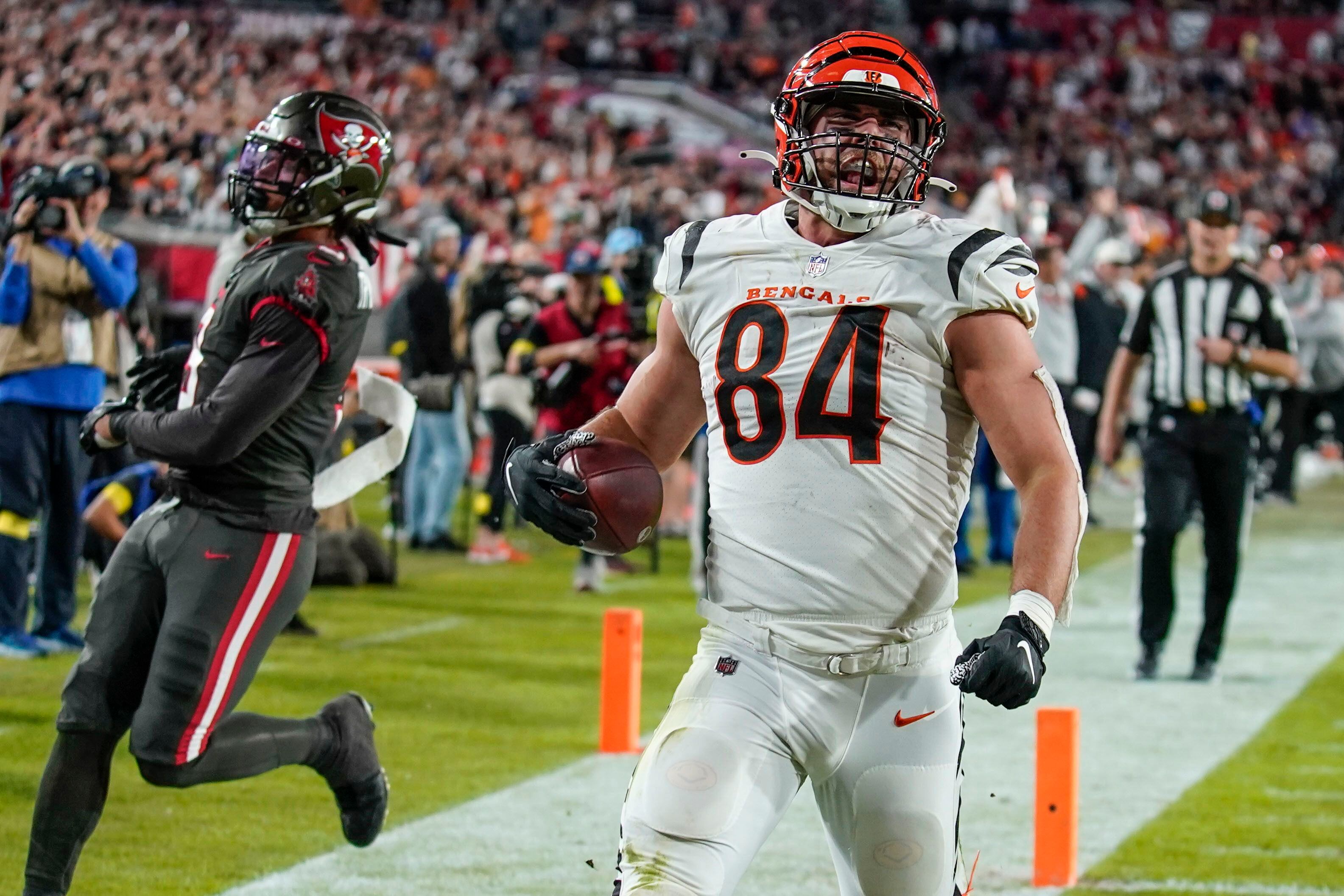 String of turnovers dooms Bucs, allows Bengals to rally - The San Diego  Union-Tribune