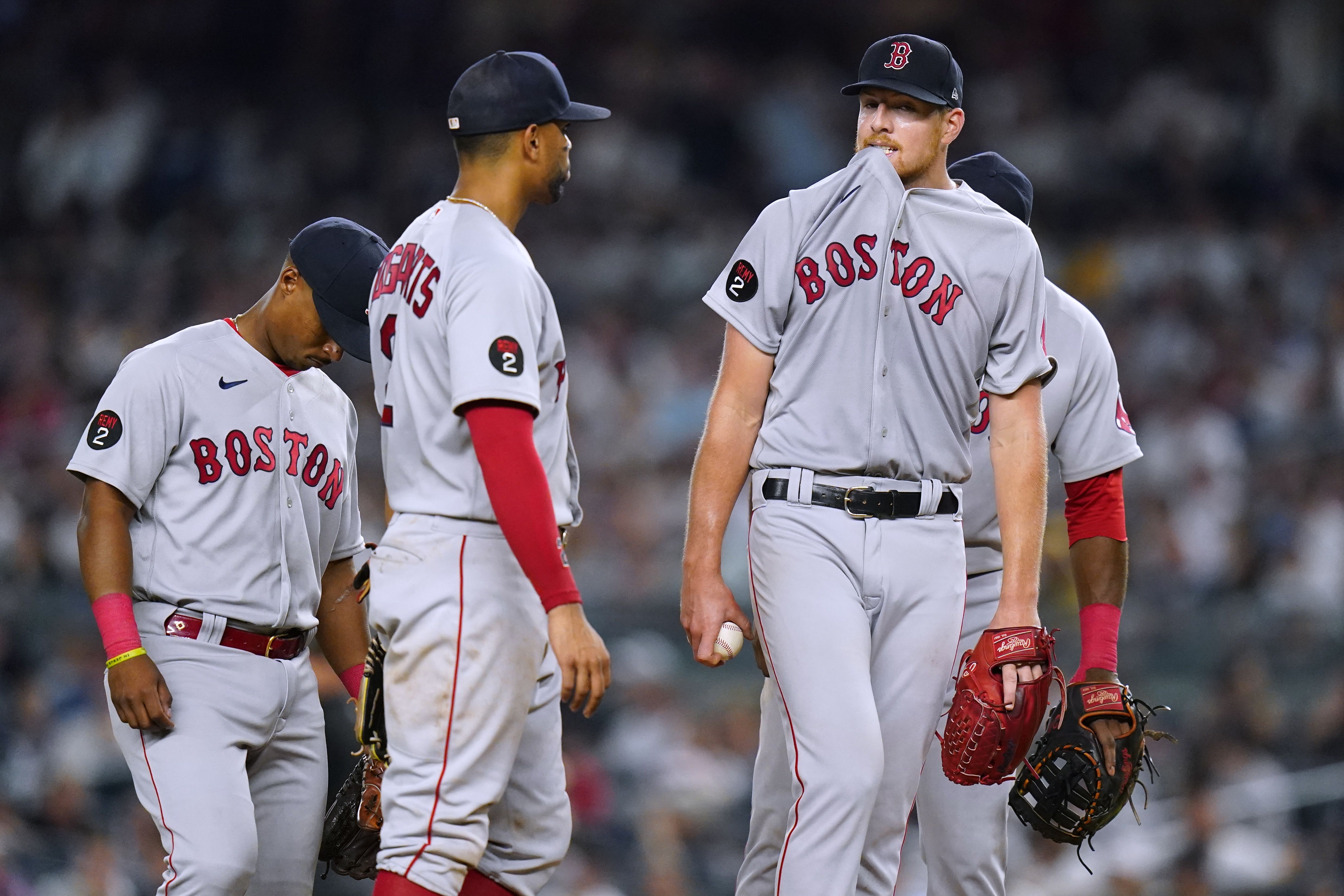 Red Sox 2B Trevor Story to IL with bruised right hand