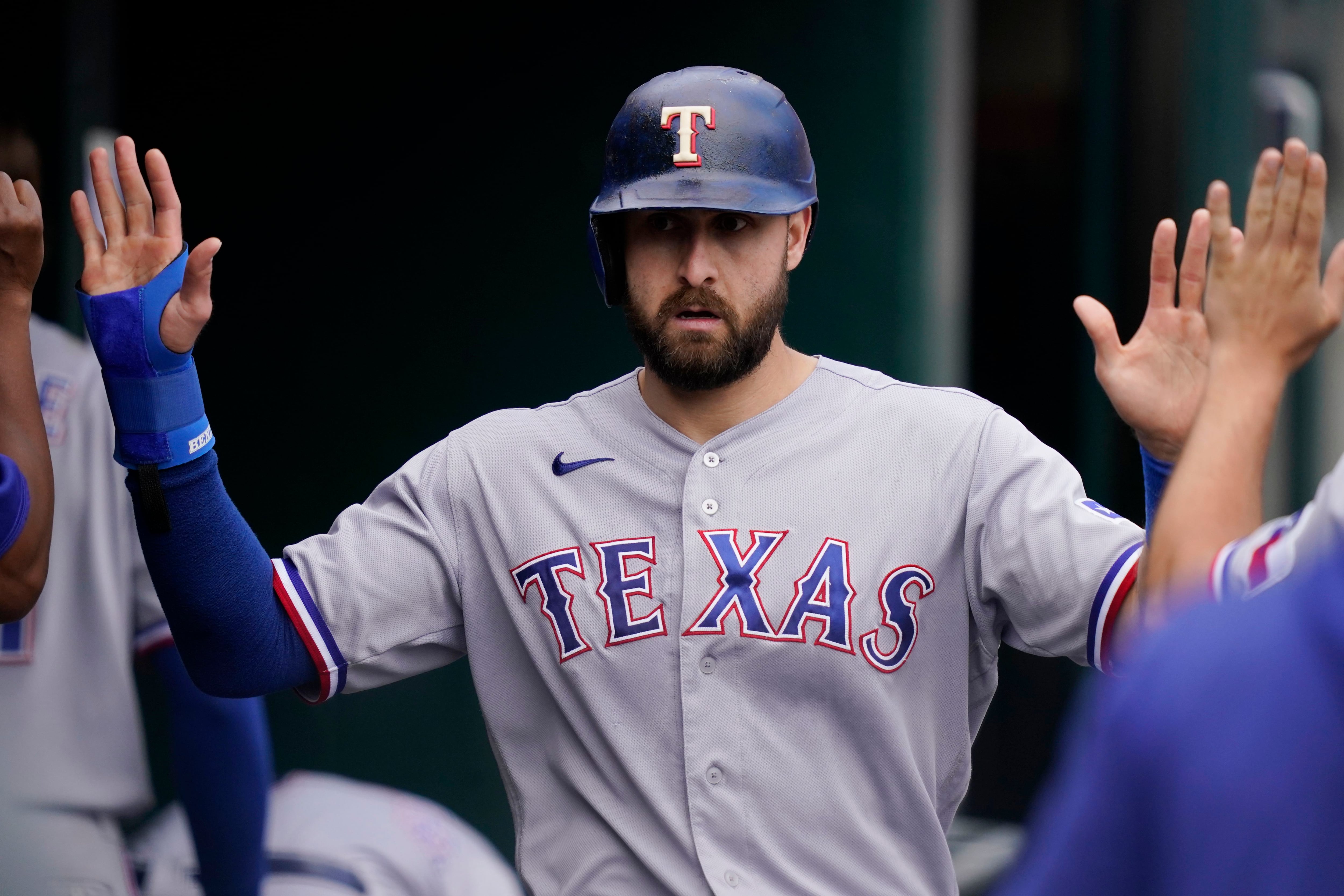 Joey Gallo out for Texas Rangers as Rougned Odor returns