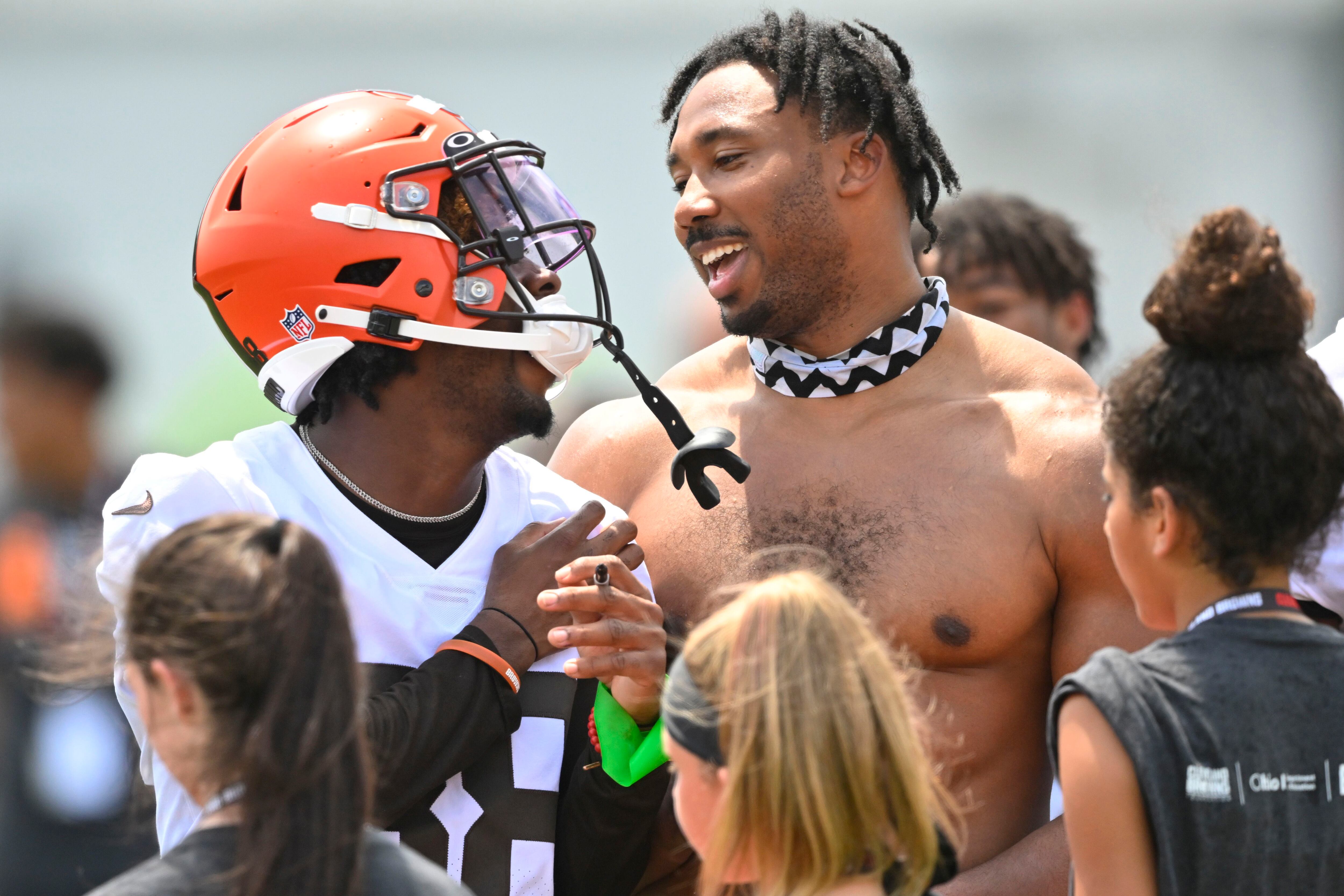 Myles Garrett chases official, unofficial Browns sack records