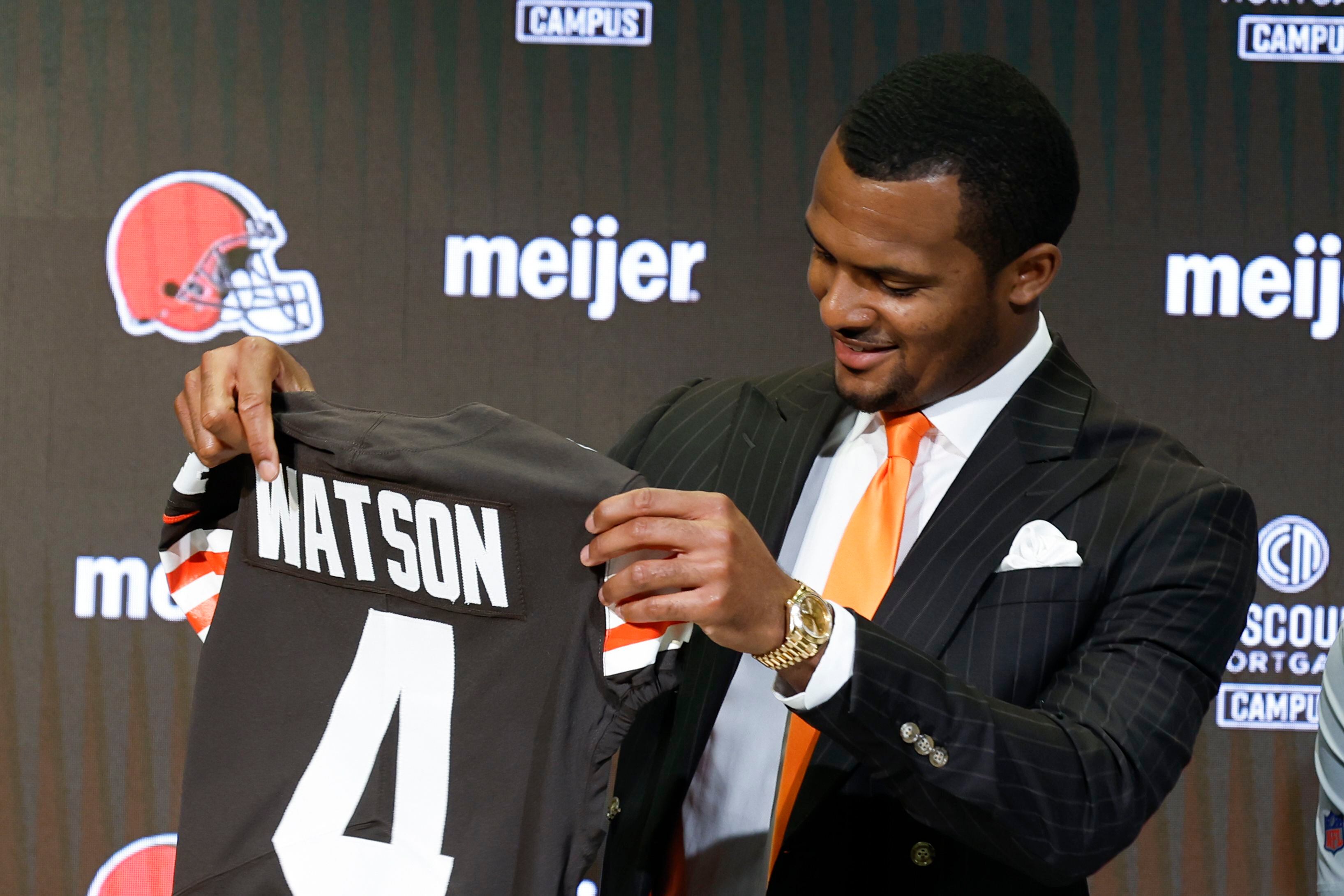 Photos: Deshaun Watson's Introductory Press Conference