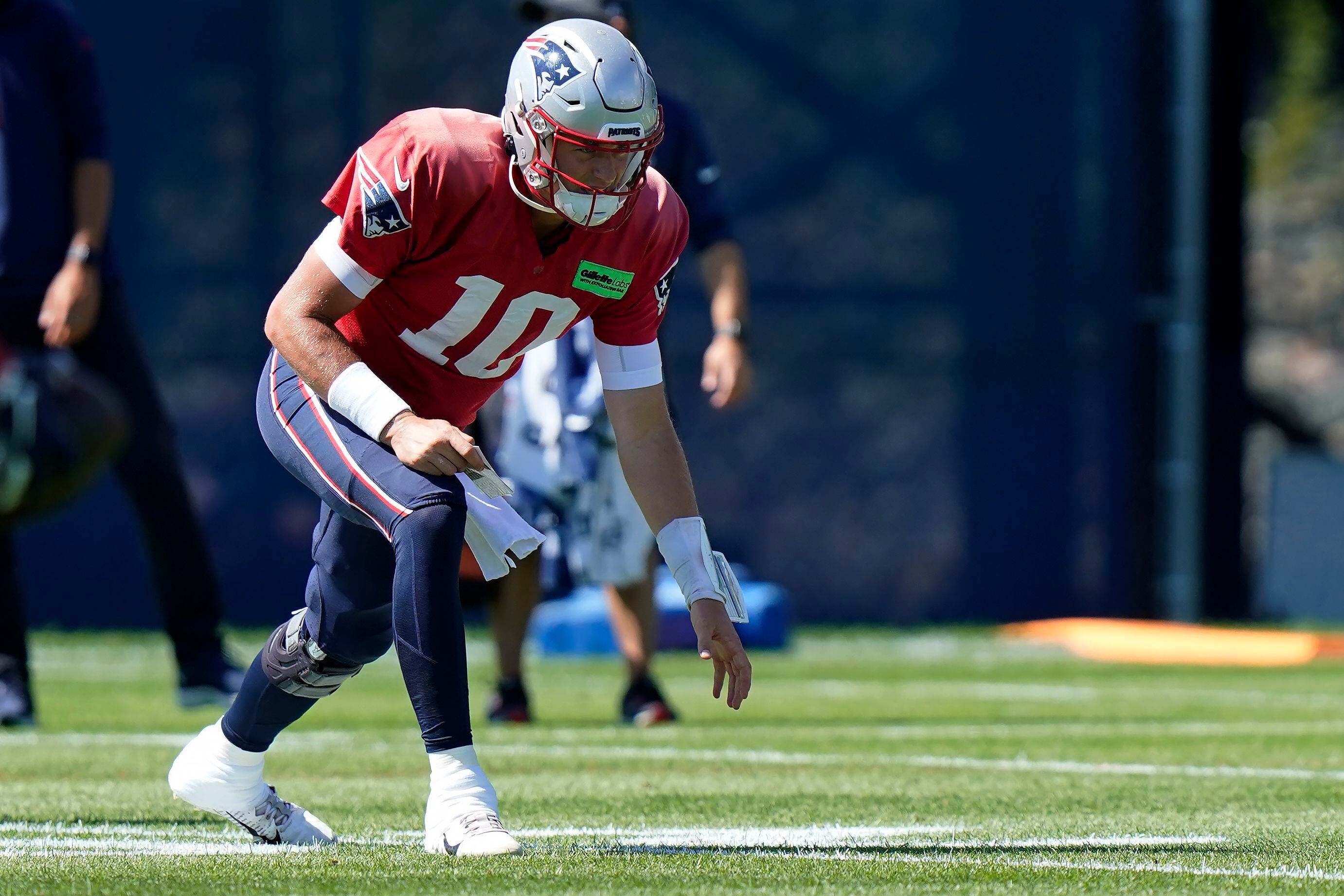 Patriots QB Mac Jones returns to practice after illness