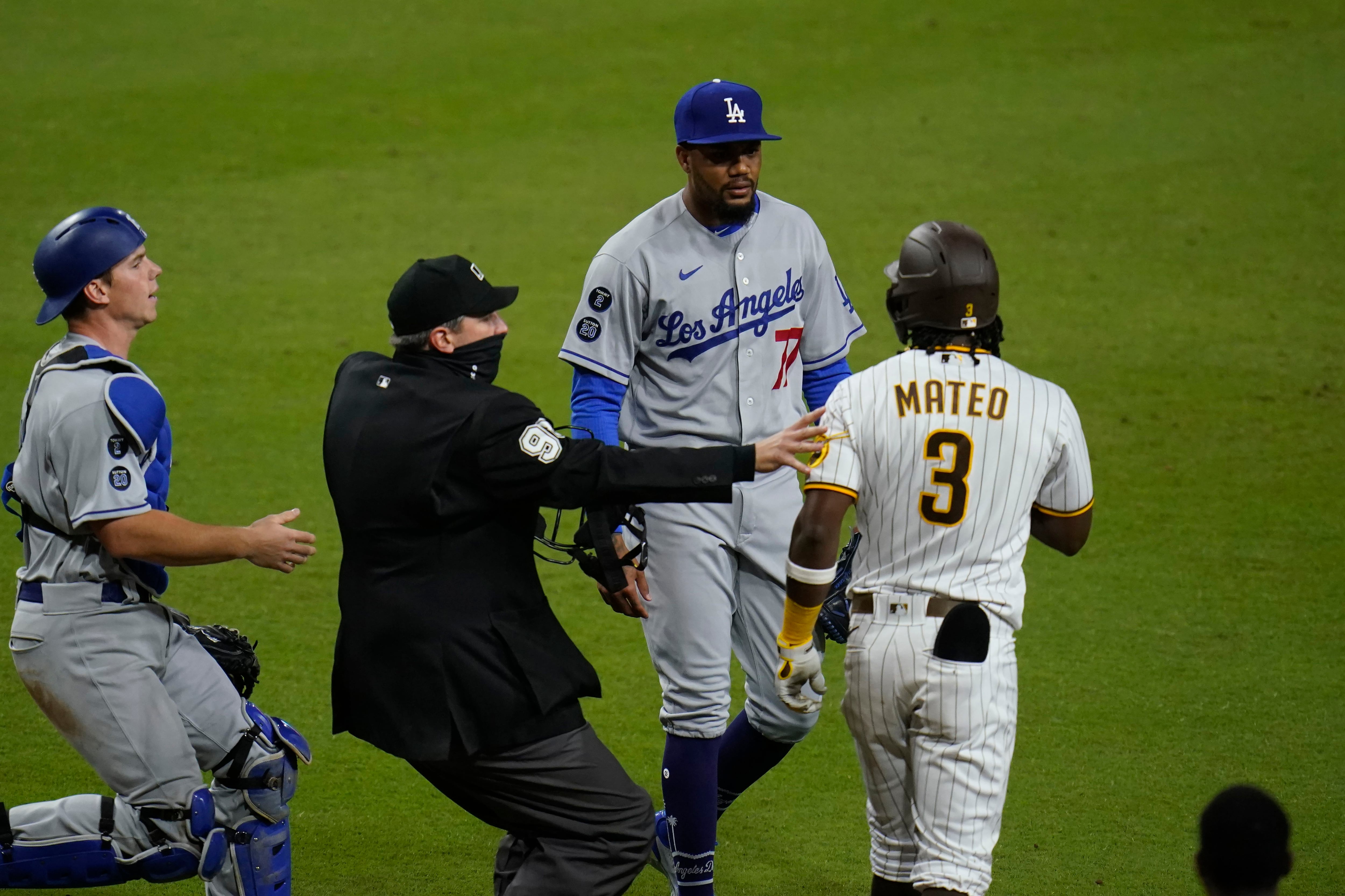 Padres ready for Dodgers by trading for Yu Darvish, Blake Snell