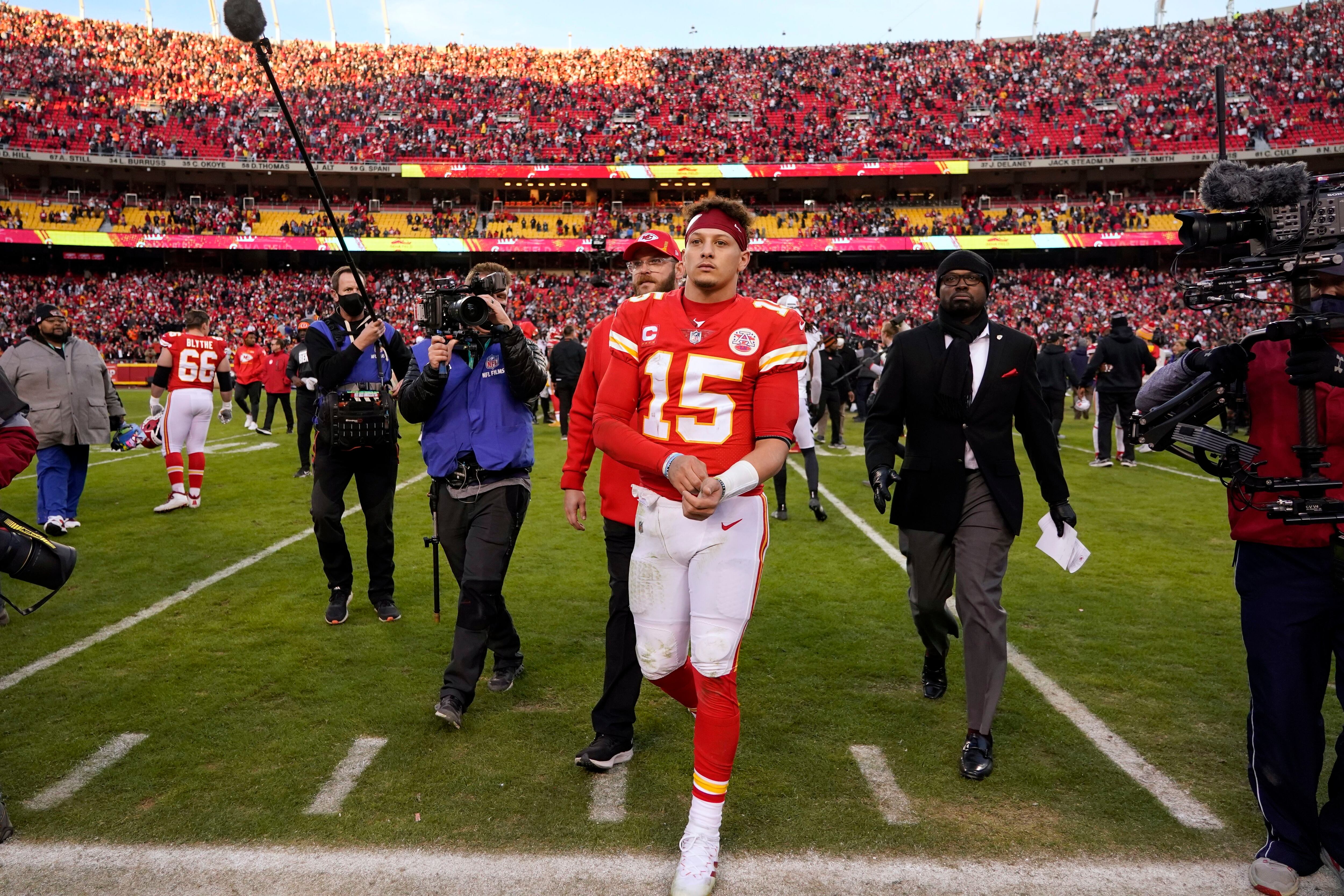 Mistakes on offense cost Chiefs 3rd straight Super Bowl trip