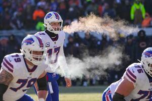 Lamar Jackson Preparing for First-Ever Snow Game Against Buffalo Bills