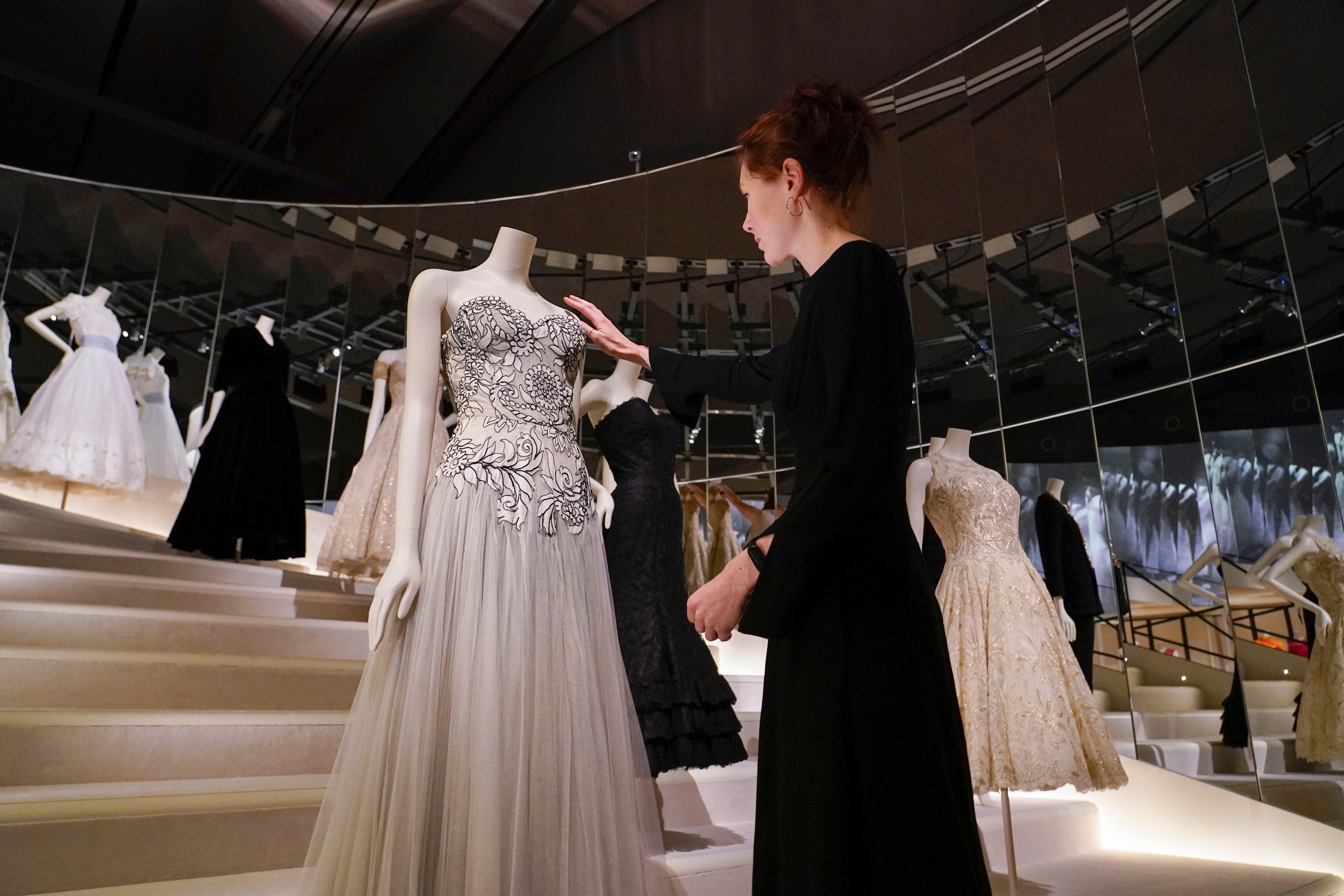 Coco Chanel exhibition reveals fashion designer was part of French  resistance, Chanel