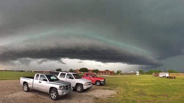 Intense Hail Storm Rips Through Dallas 