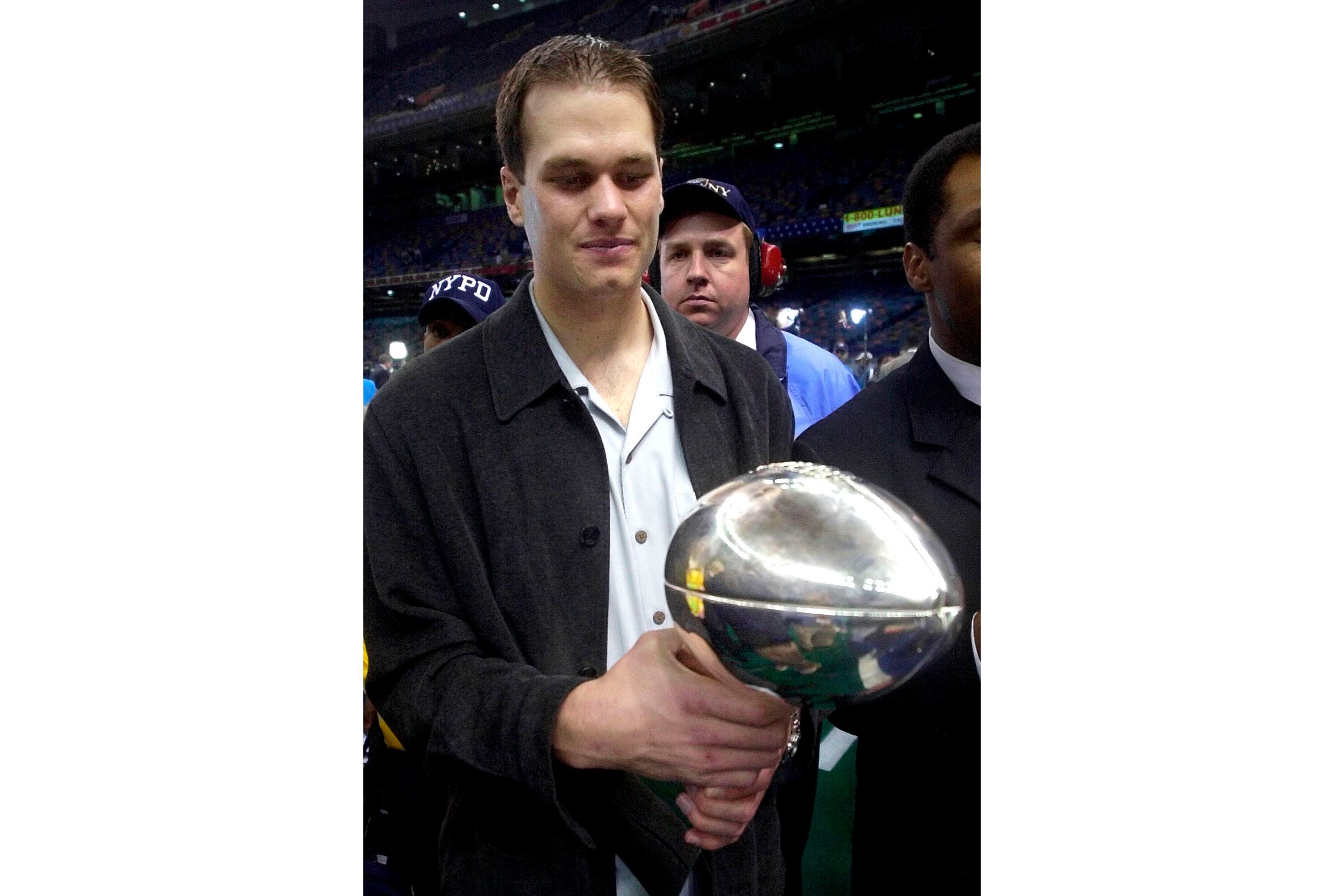 Tom Brady retires after 22 seasons, 7 Super Bowl titles - The Columbian