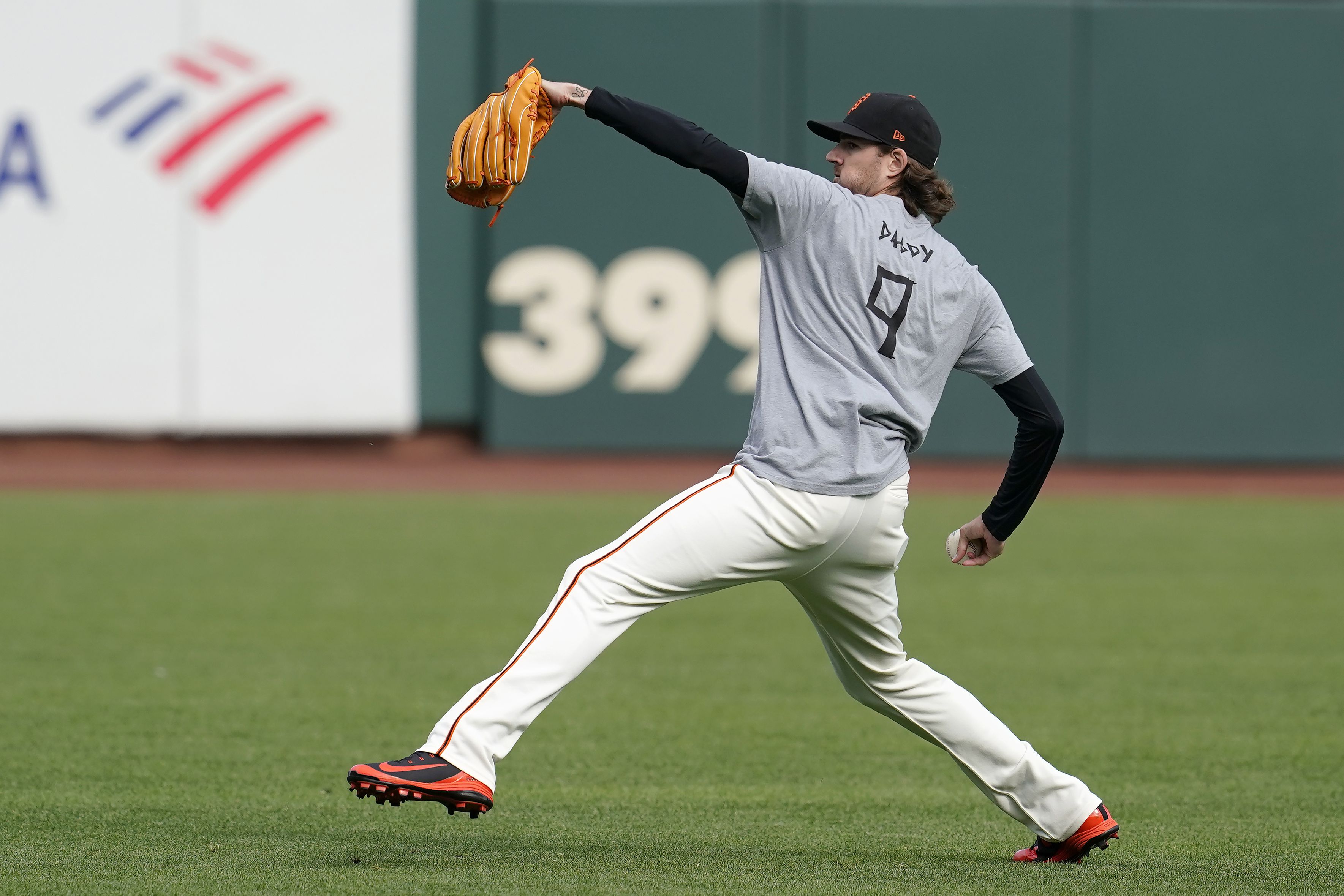 NLDS: With Logan Webb starting, how does the SF Giants pitching staff set  up for Game 5? – Daily Democrat
