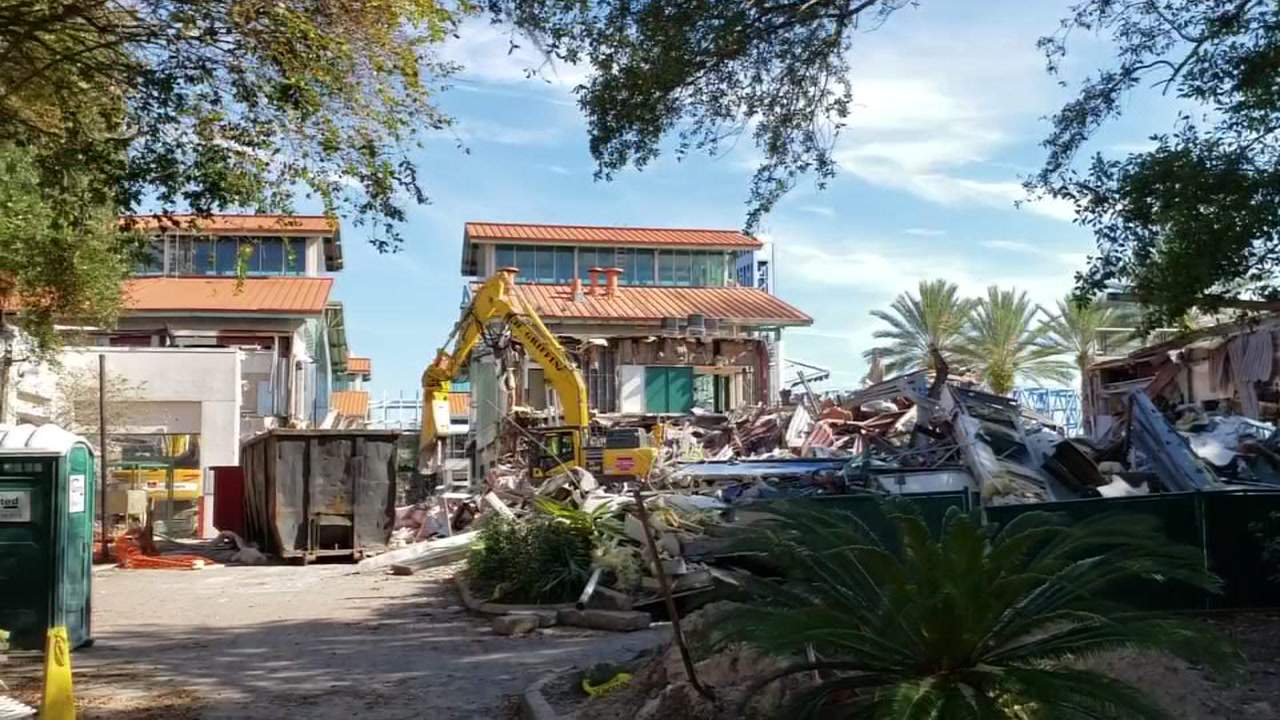Demolition crews tear down site of Jacksonville Landing mass shooting