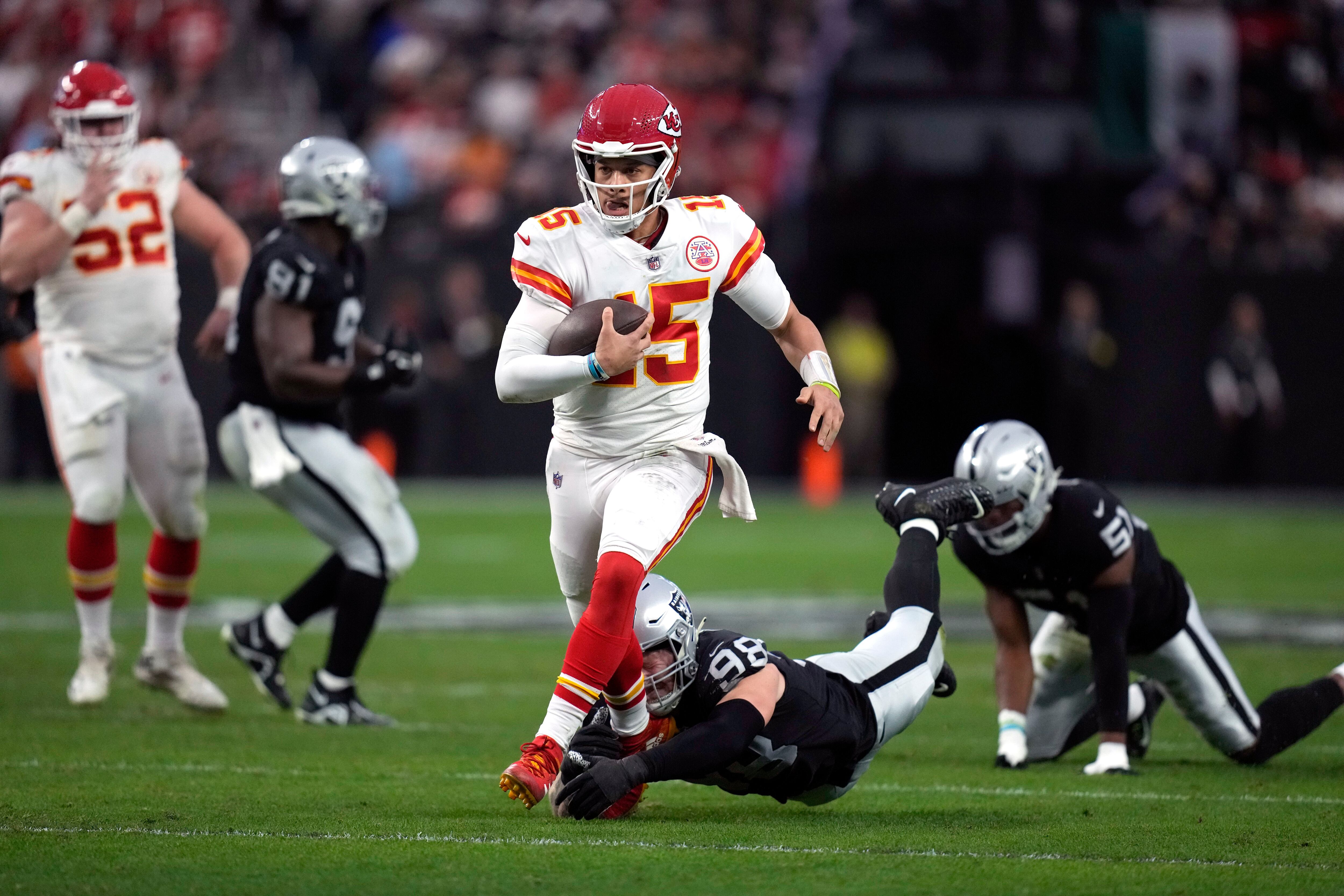 2023 NFL playoffs: Hobbled Patrick Mahomes leads Chiefs to thrilling AFC  title win over Bengals