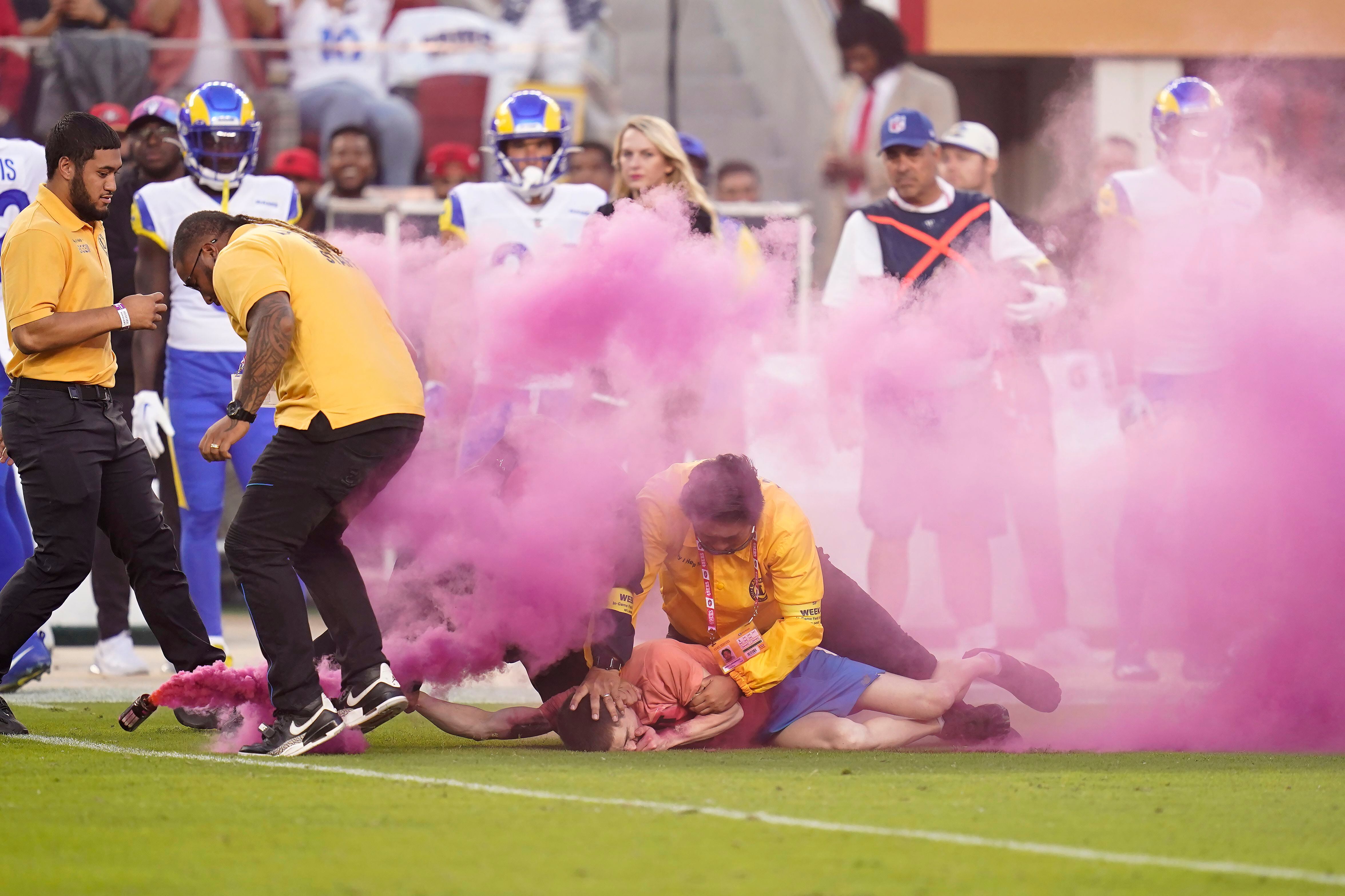 Rams' Wagner Tackles Fan That Ran Onto Field During Game