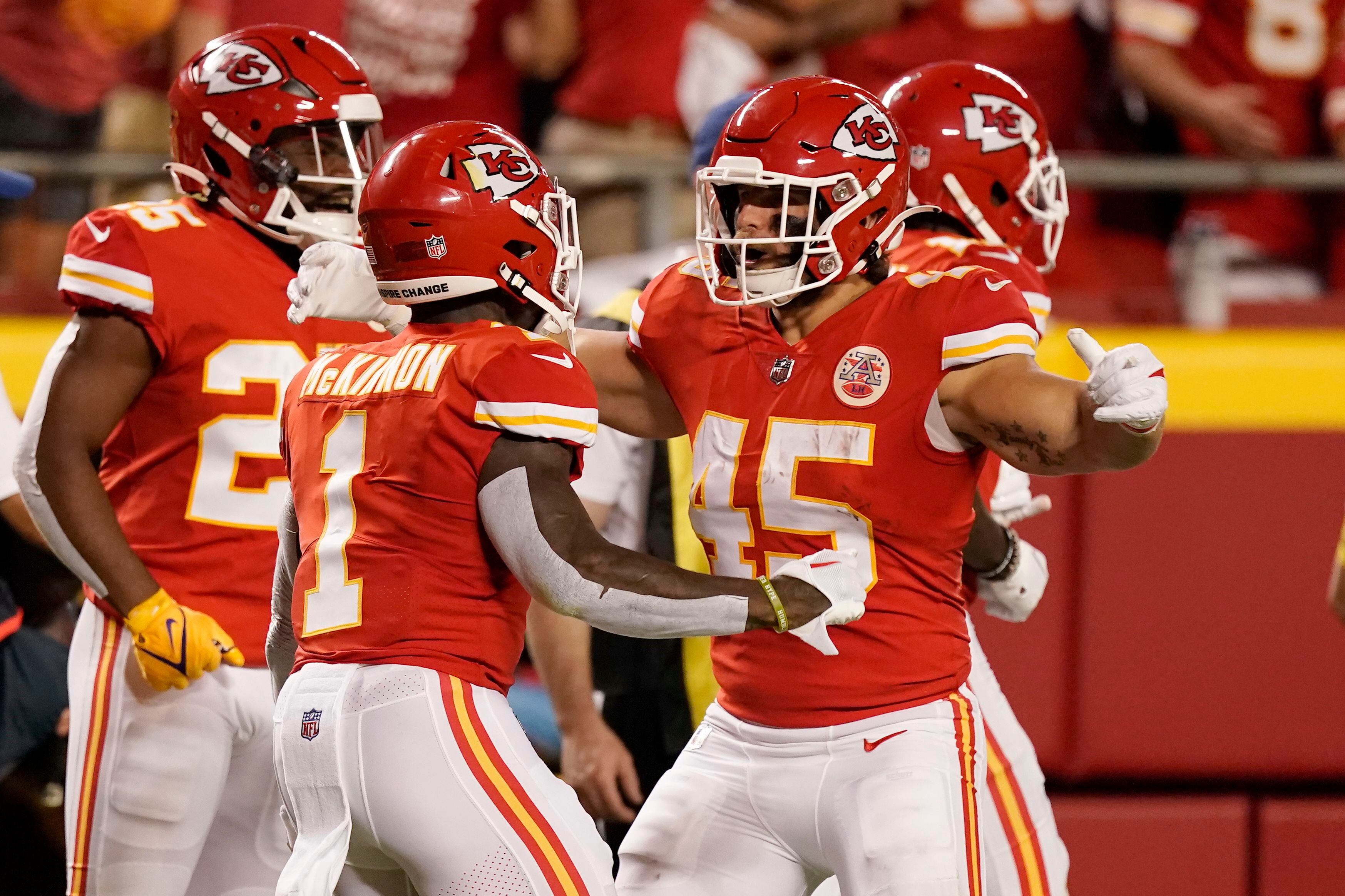 Chiefs rally past Chargers 27-24 in early AFC West showdown - The San Diego  Union-Tribune