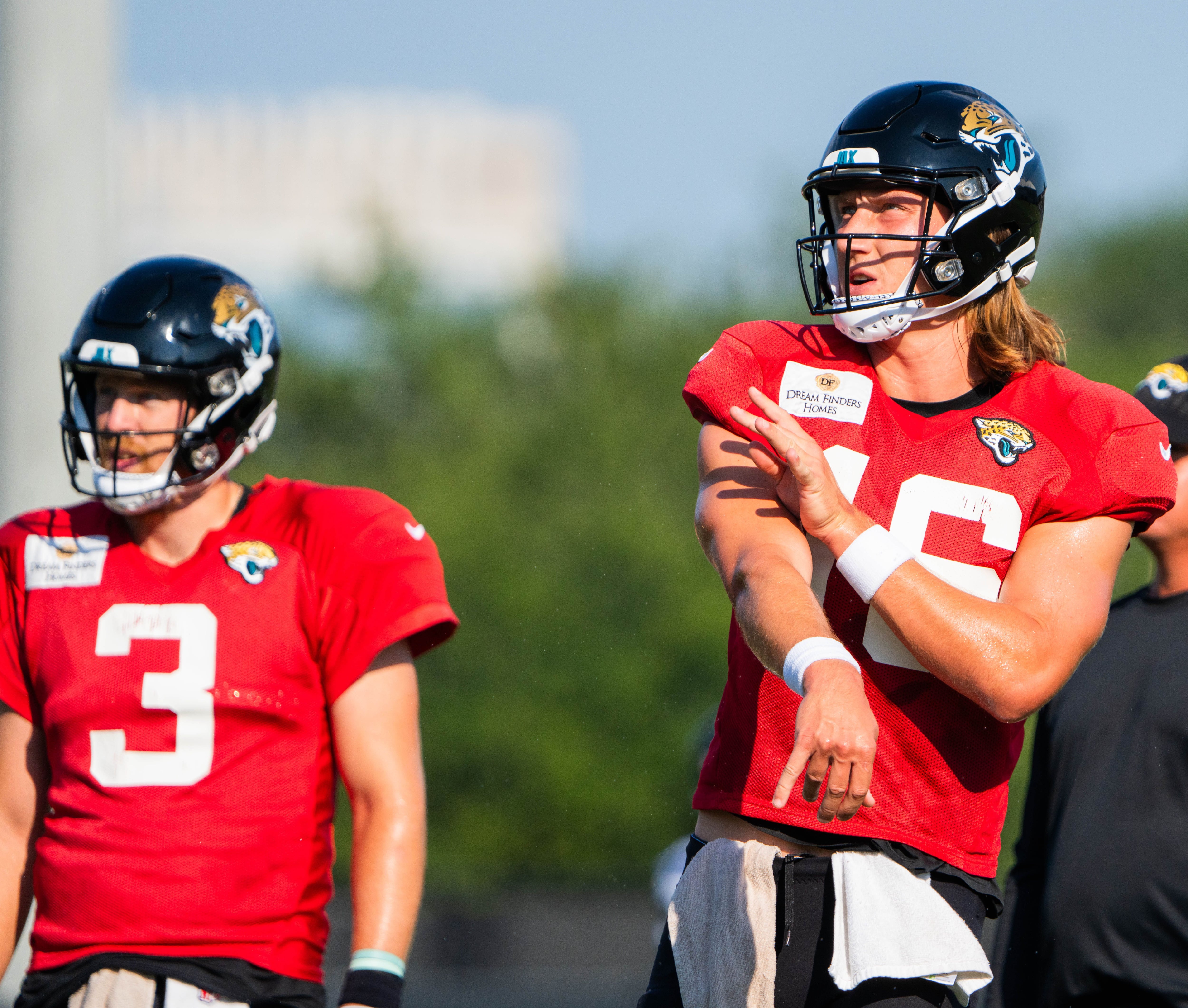 Jacksonville Jaguars first padded practice 2023 Everbank miller center