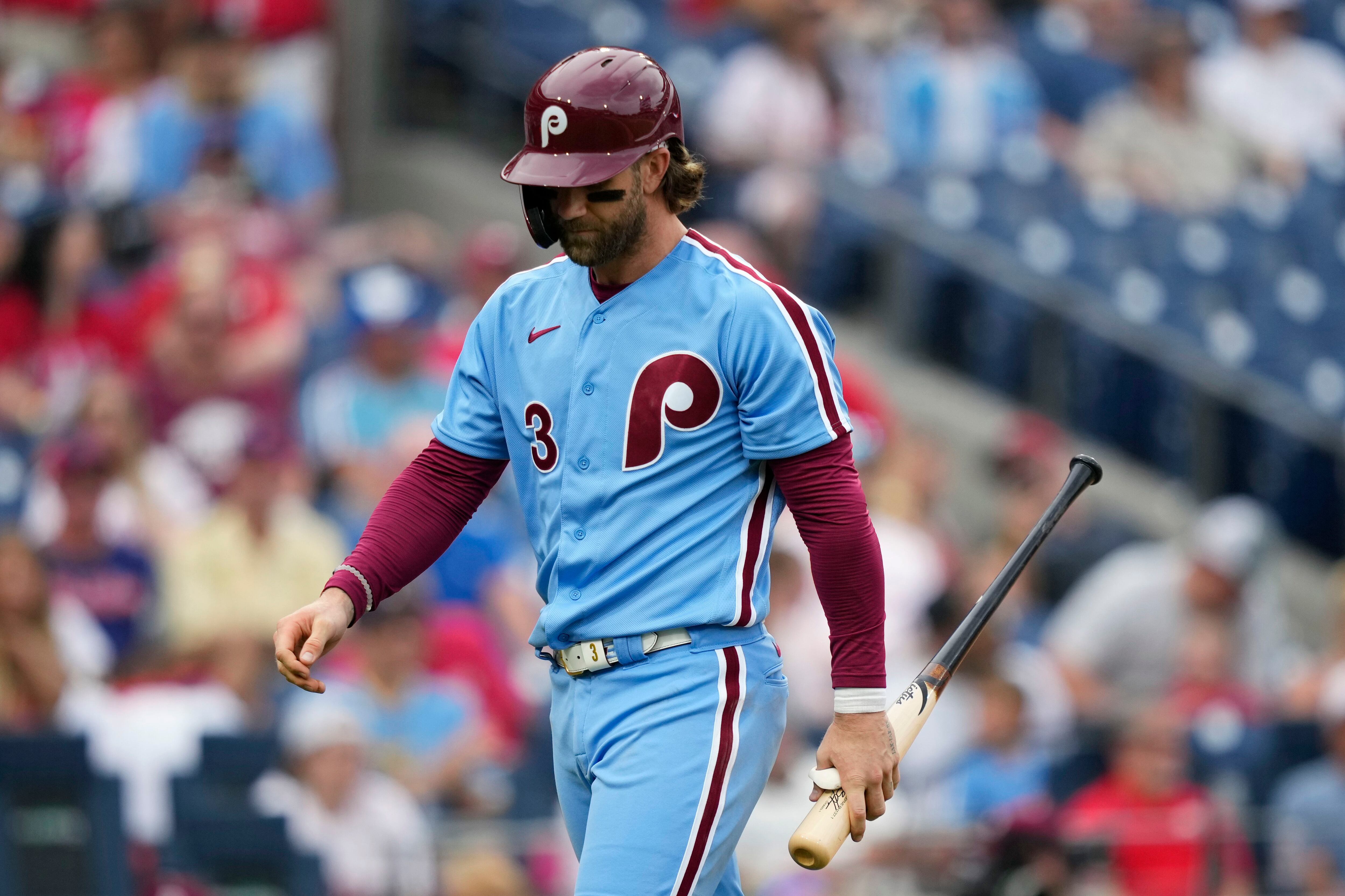 Philadelphia Phillies first basemen Bryce Harper (3) in a defensive stance  during a MLB regular season game between the Philadelphia Phillies and Clev  Stock Photo - Alamy