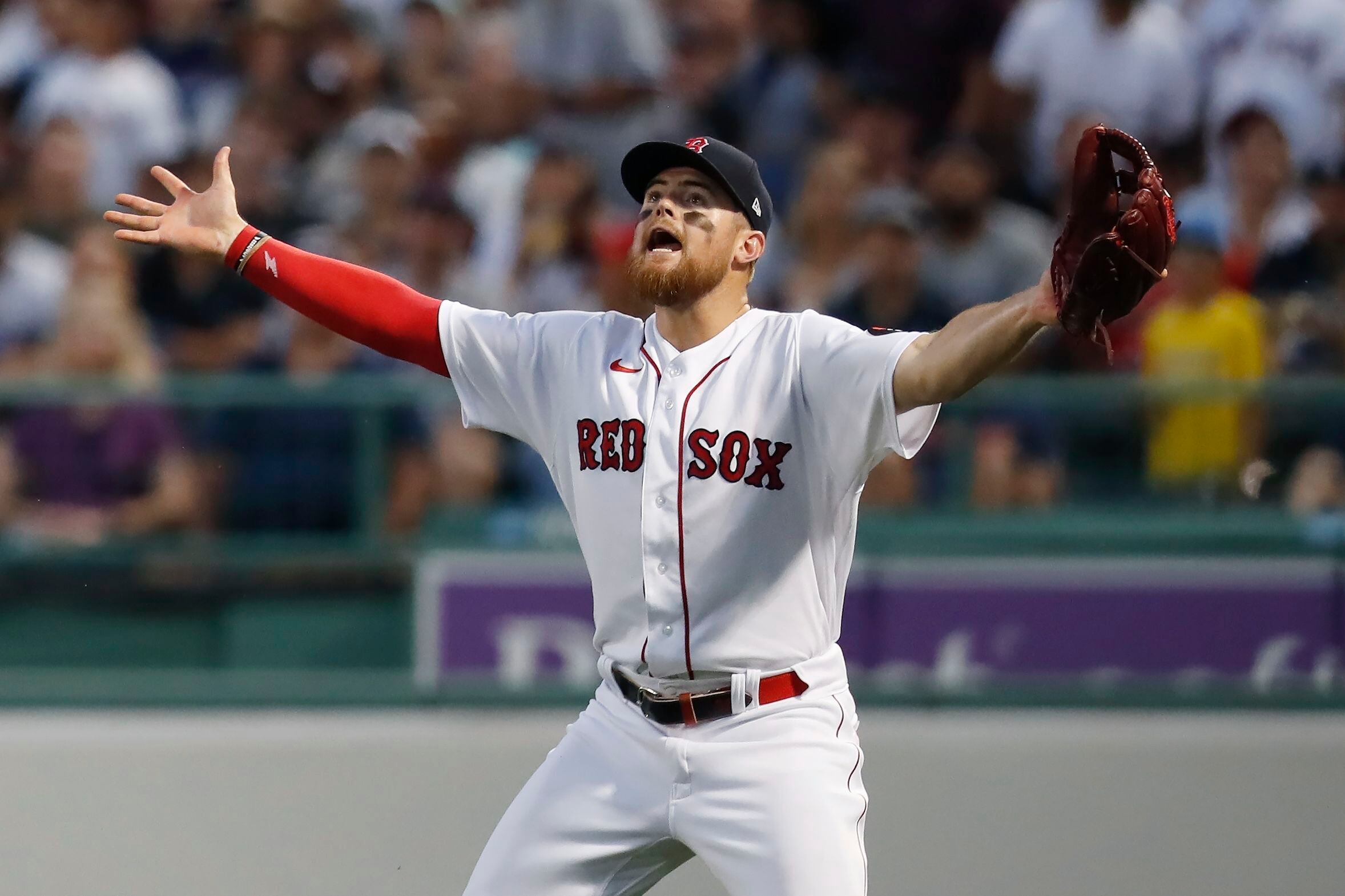 Bobby Dalbec, with an assist from Jackie Bradley Jr., is off to a historic Red  Sox start