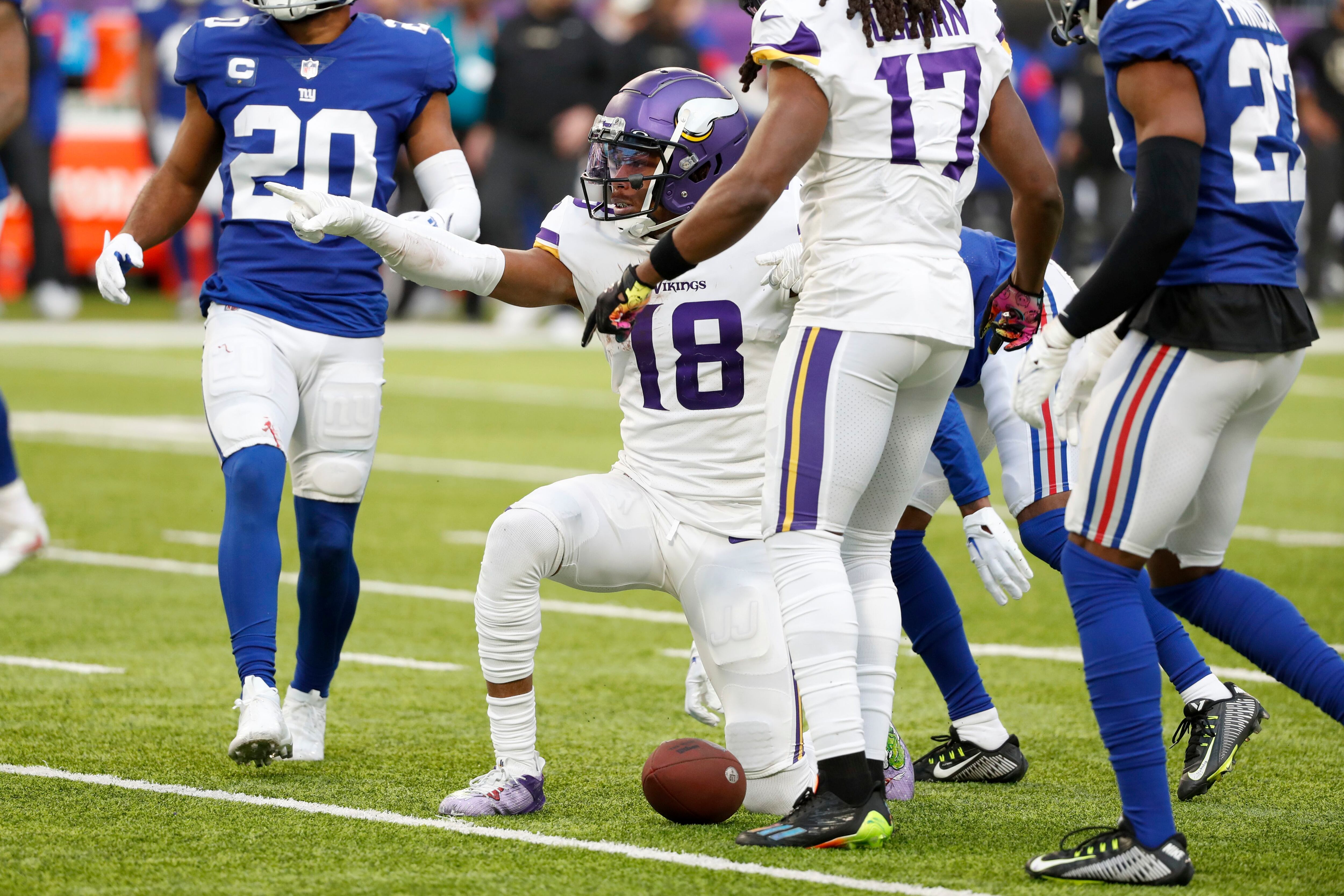 Vikings edge Giants 27-24 on Joseph's game-ending 61-yard FG