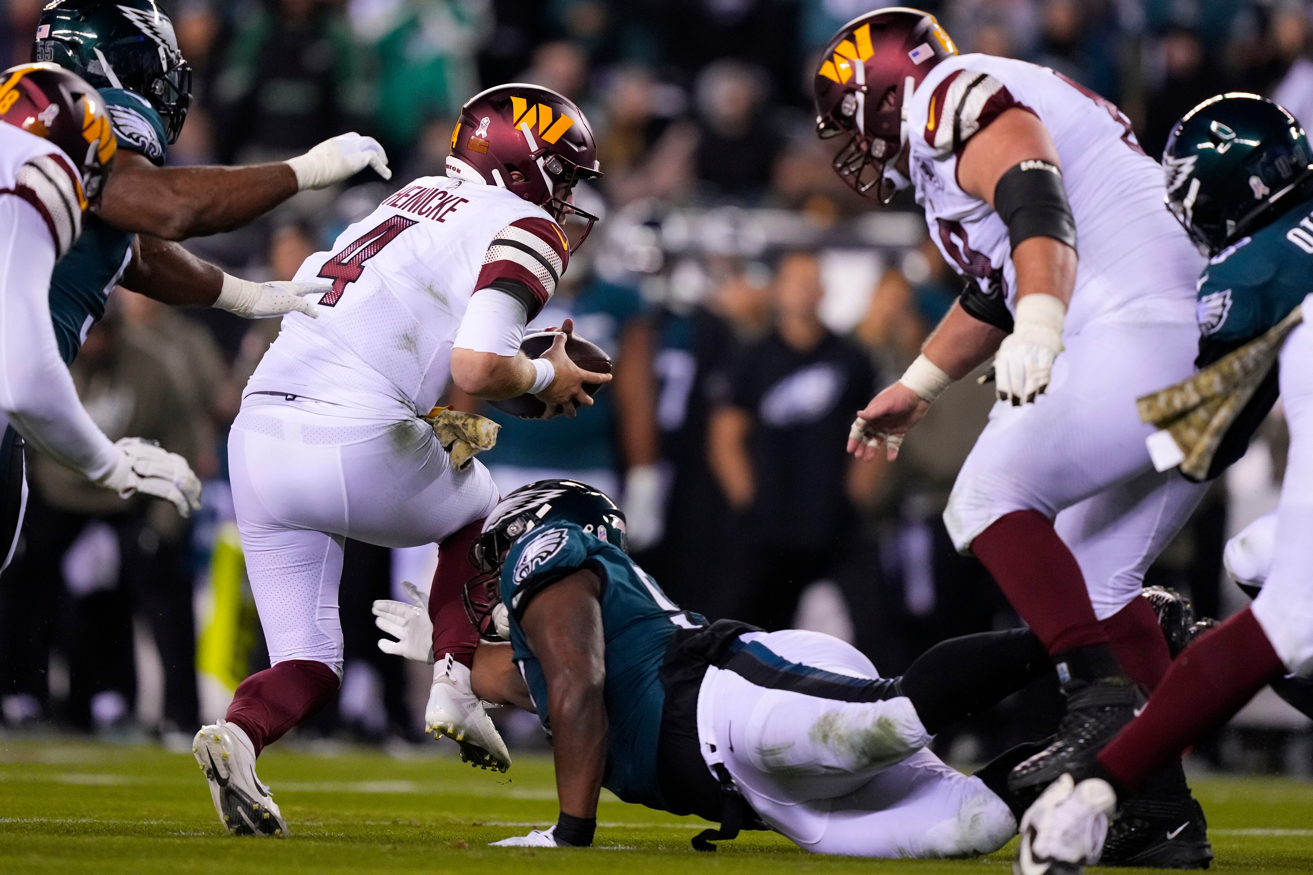 Commanders end turnover-prone Eagles' perfect season