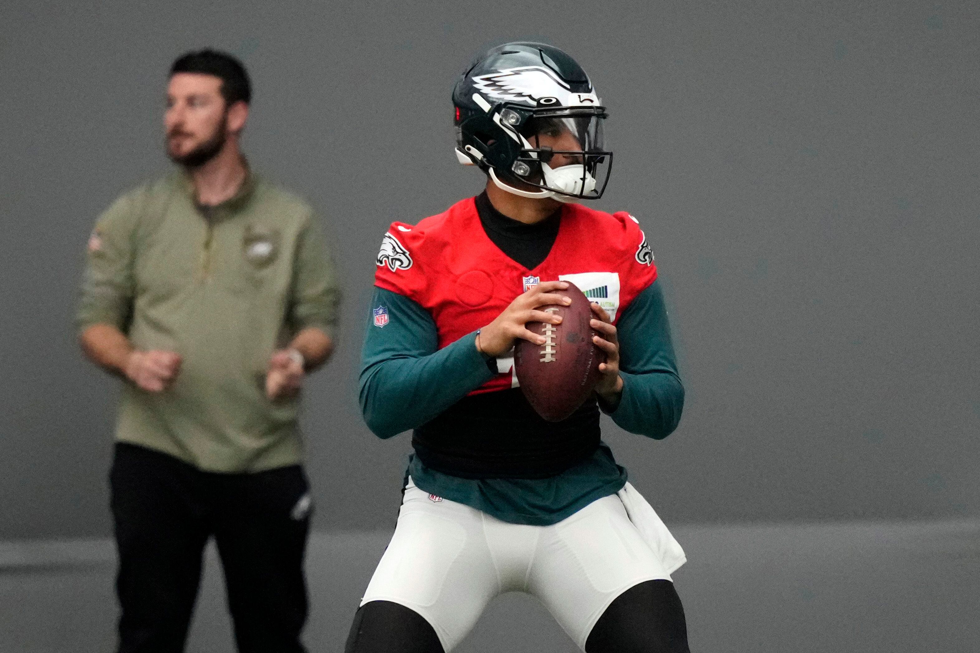 Predicting Jalen Hurts' next contract with Eagles after Super Bowl run