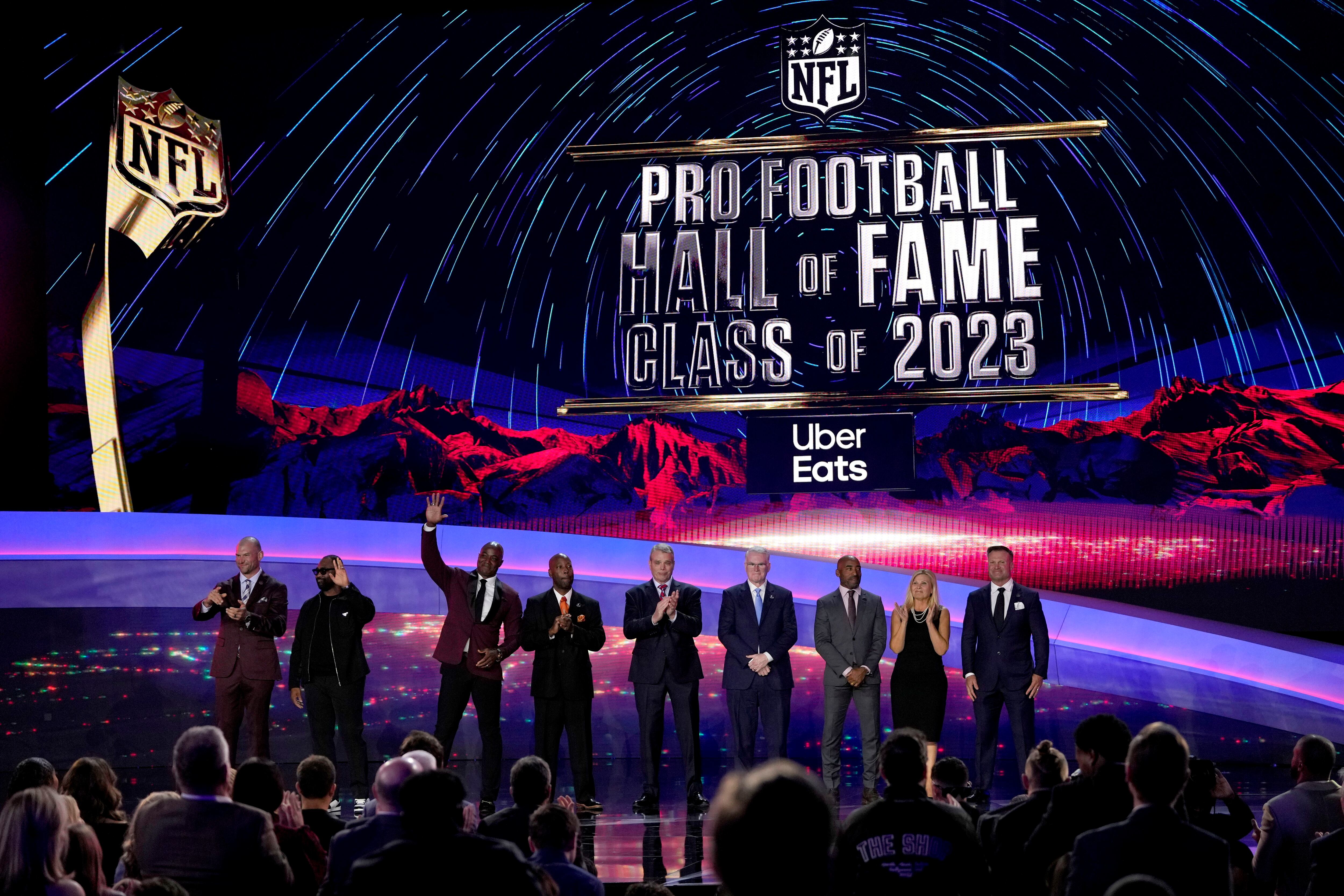 Pro Football Hall of Fame - This week we are spotlighting HOFer