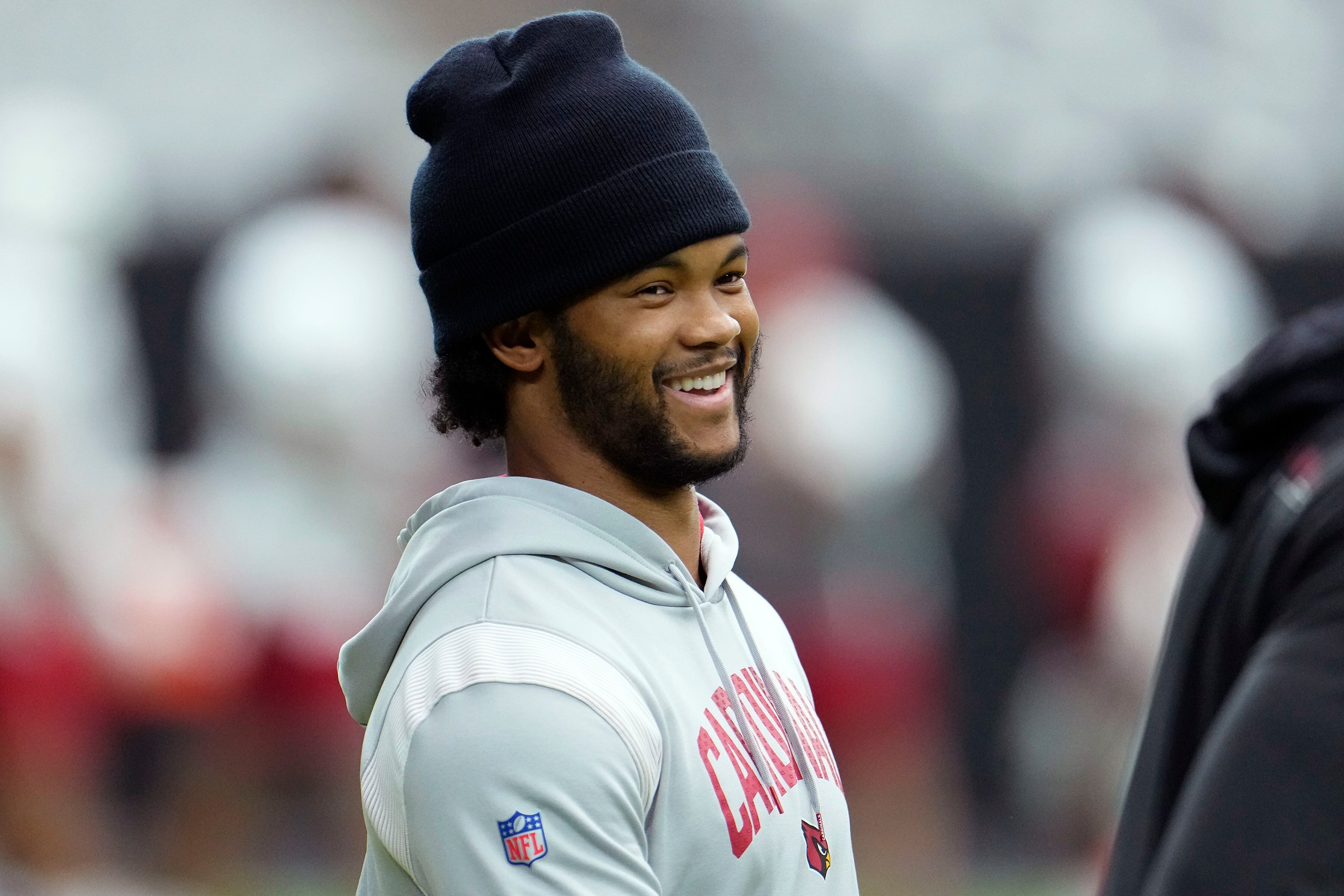 Kyler Murray Has 4-Word Message For Everyone During Rehab - The