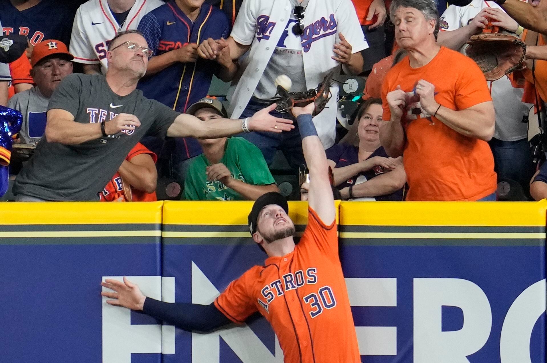 Houston Astros pitcher Bryan Abreu receives 2 game suspension for  intentionally throwing at Rangers player