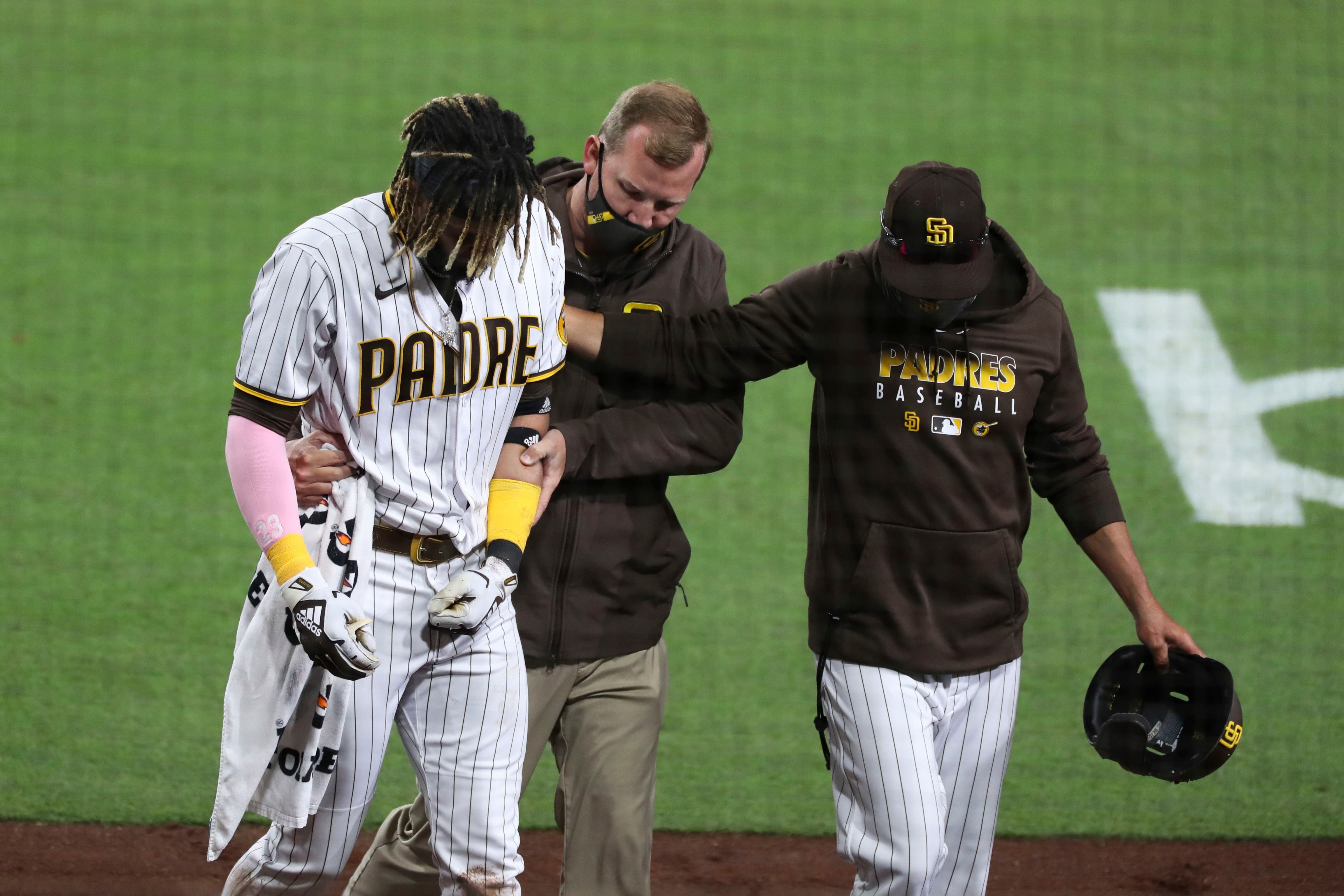 Padres' Fernando Tatis Jr breaks out dance moves to 'He's On Steroids'  chant from Cubs fans