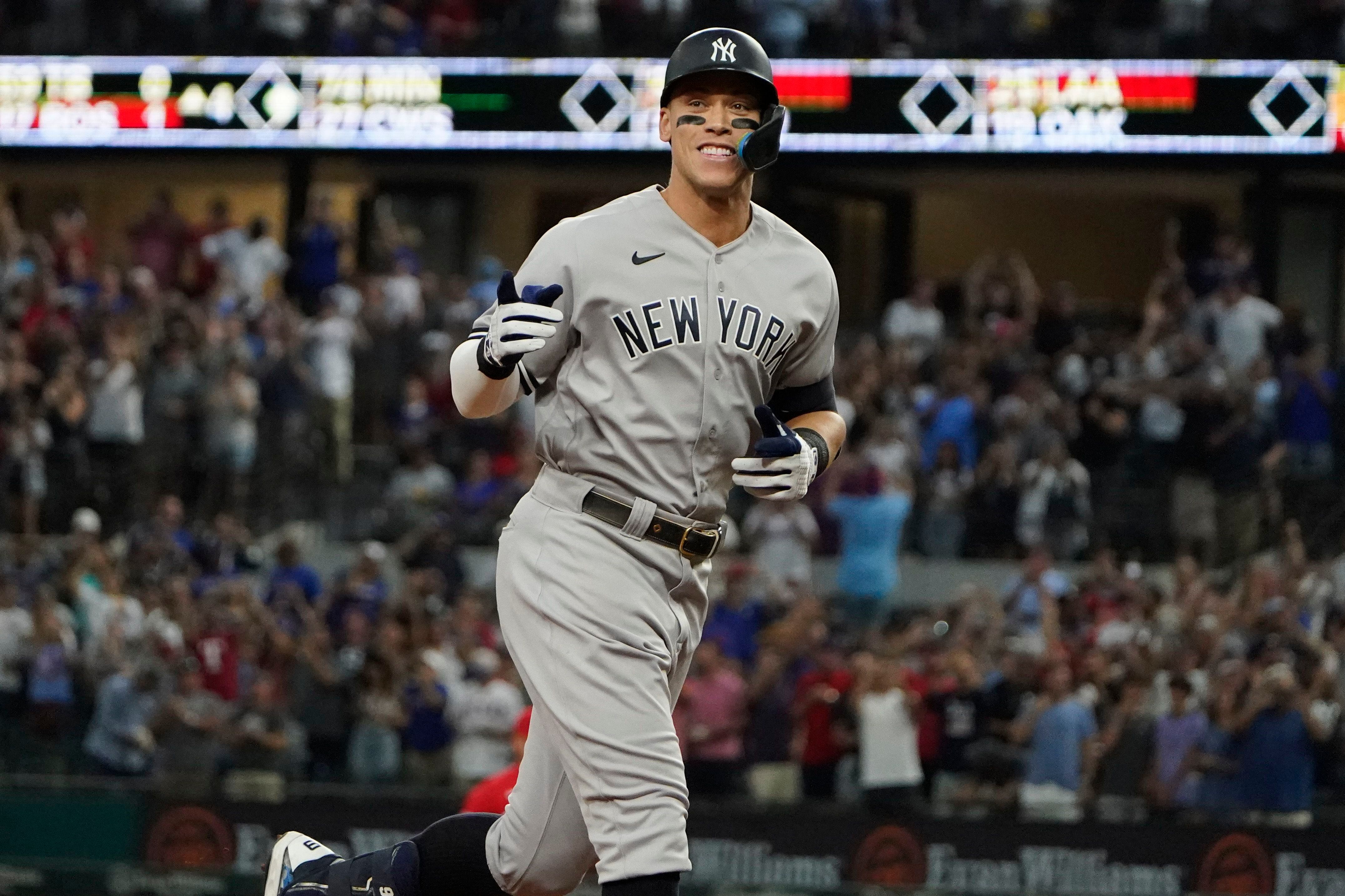 Judge Hits No. 44, Yankees Beat Mariners 9-4 to Stop Skid - Bloomberg