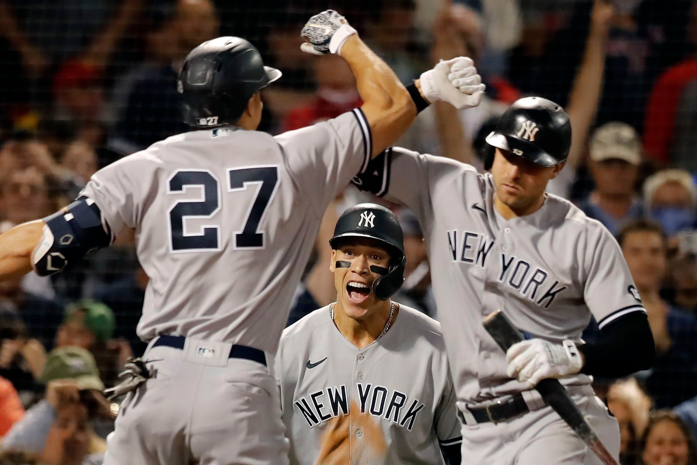 Red Sox thinking playoffs after controlling Yankees in weekend series at  Fenway Park 