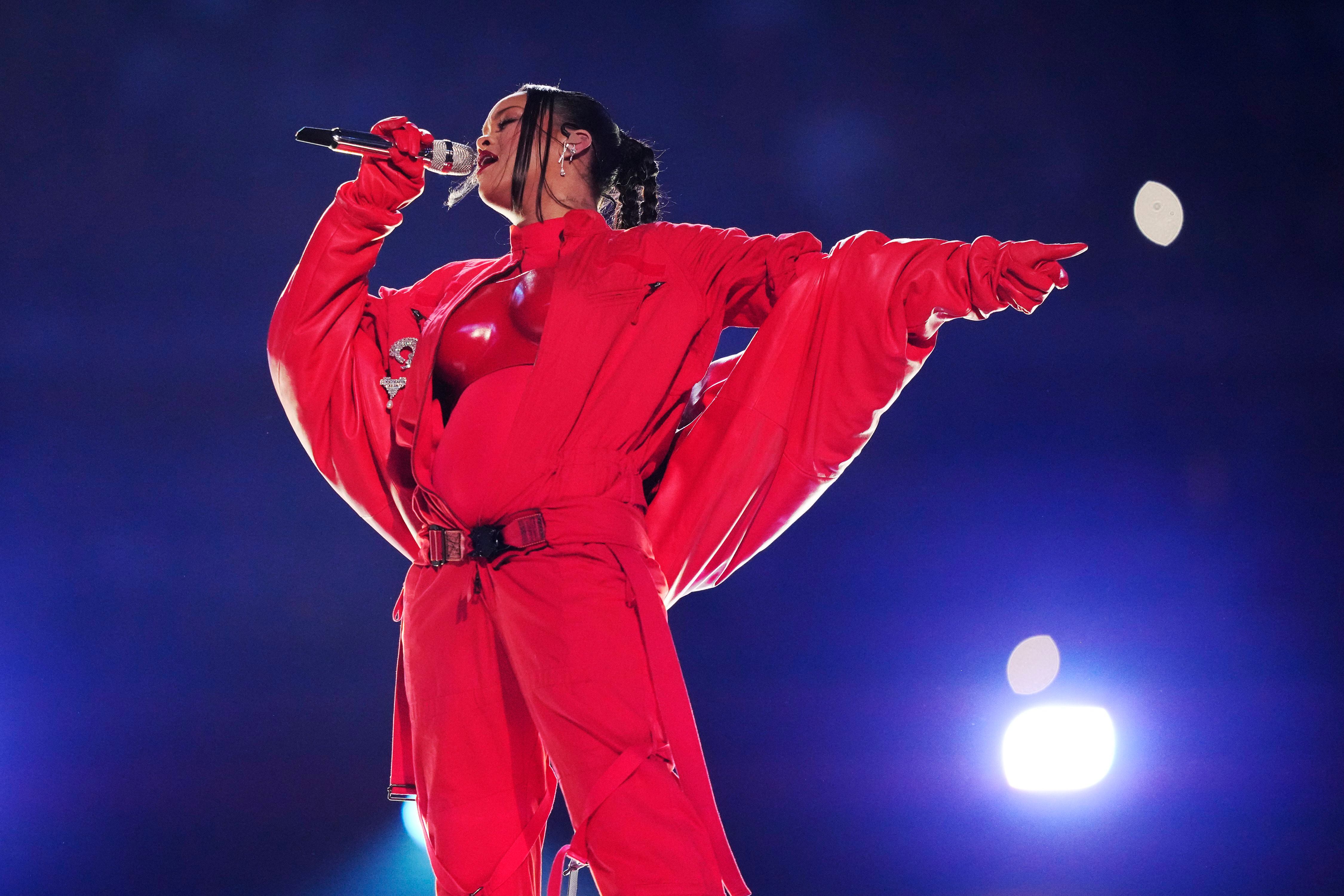 Is Rihanna pregnant? Yes! Rihanna pregnancy confirmed after Super Bowl Half  Time show speculation