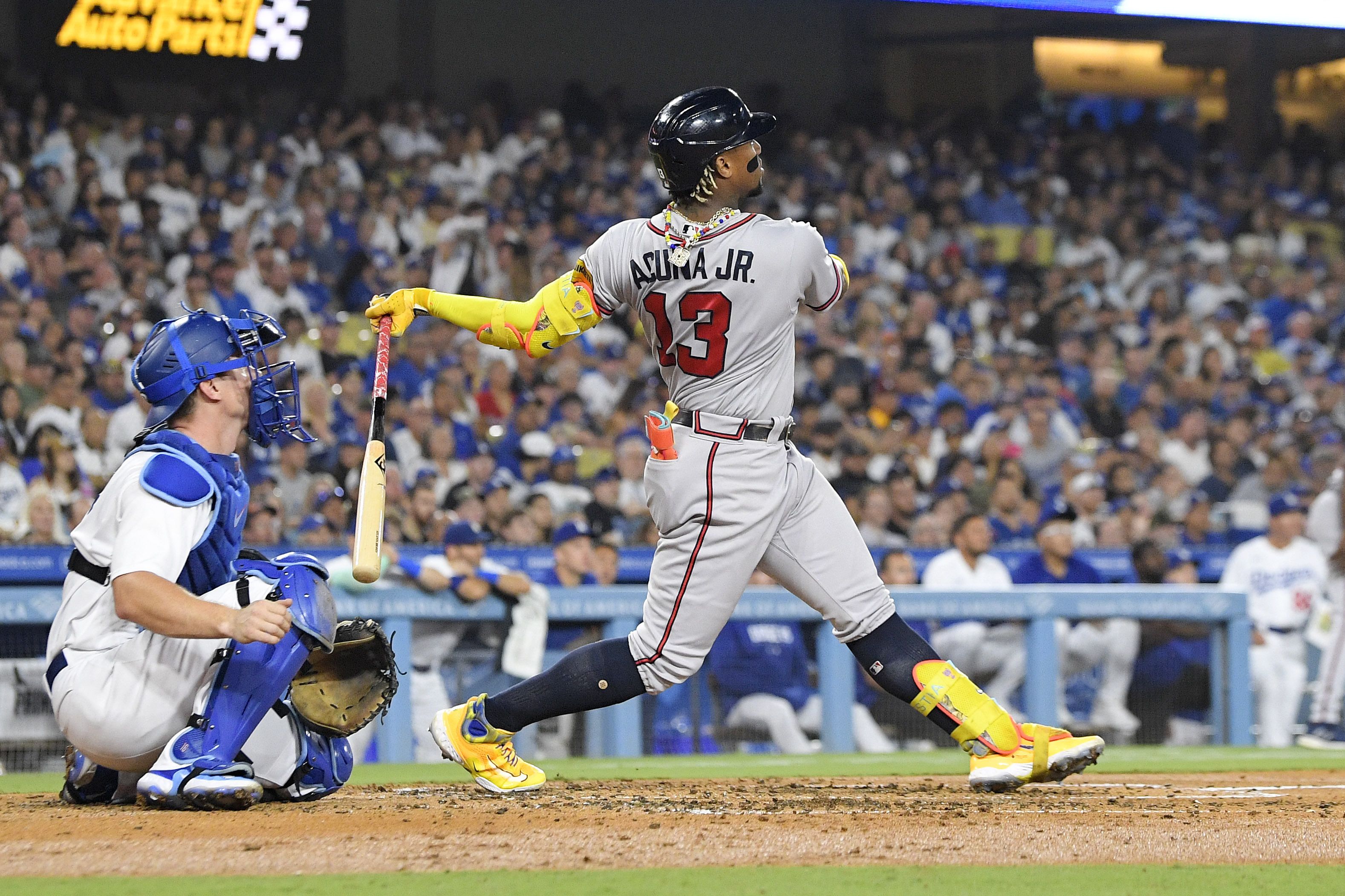 Rickey Henderson belts his final Major League homer 