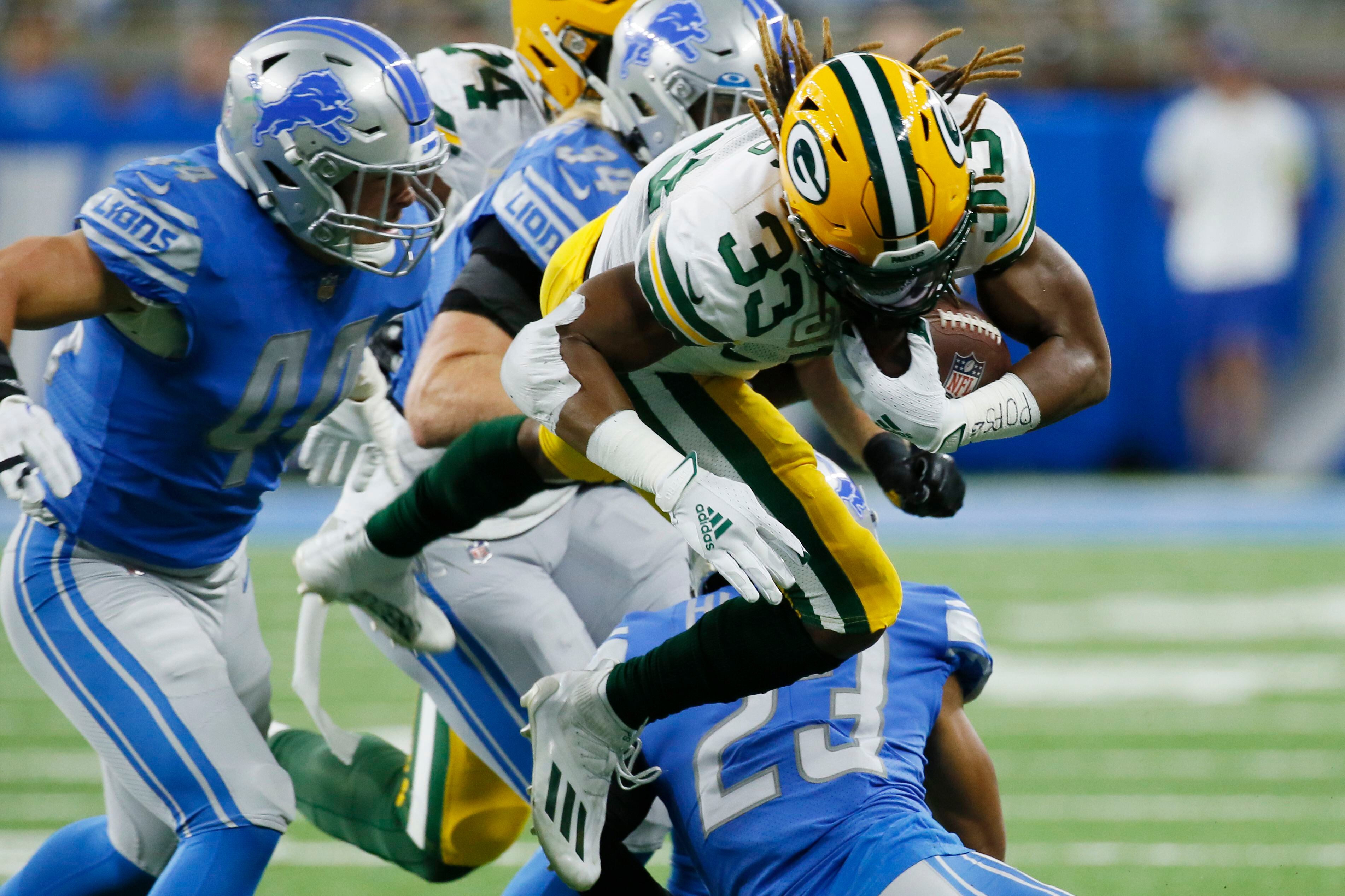 Aaron Rodgers throws 3 INTs, lets Lions edge Packers