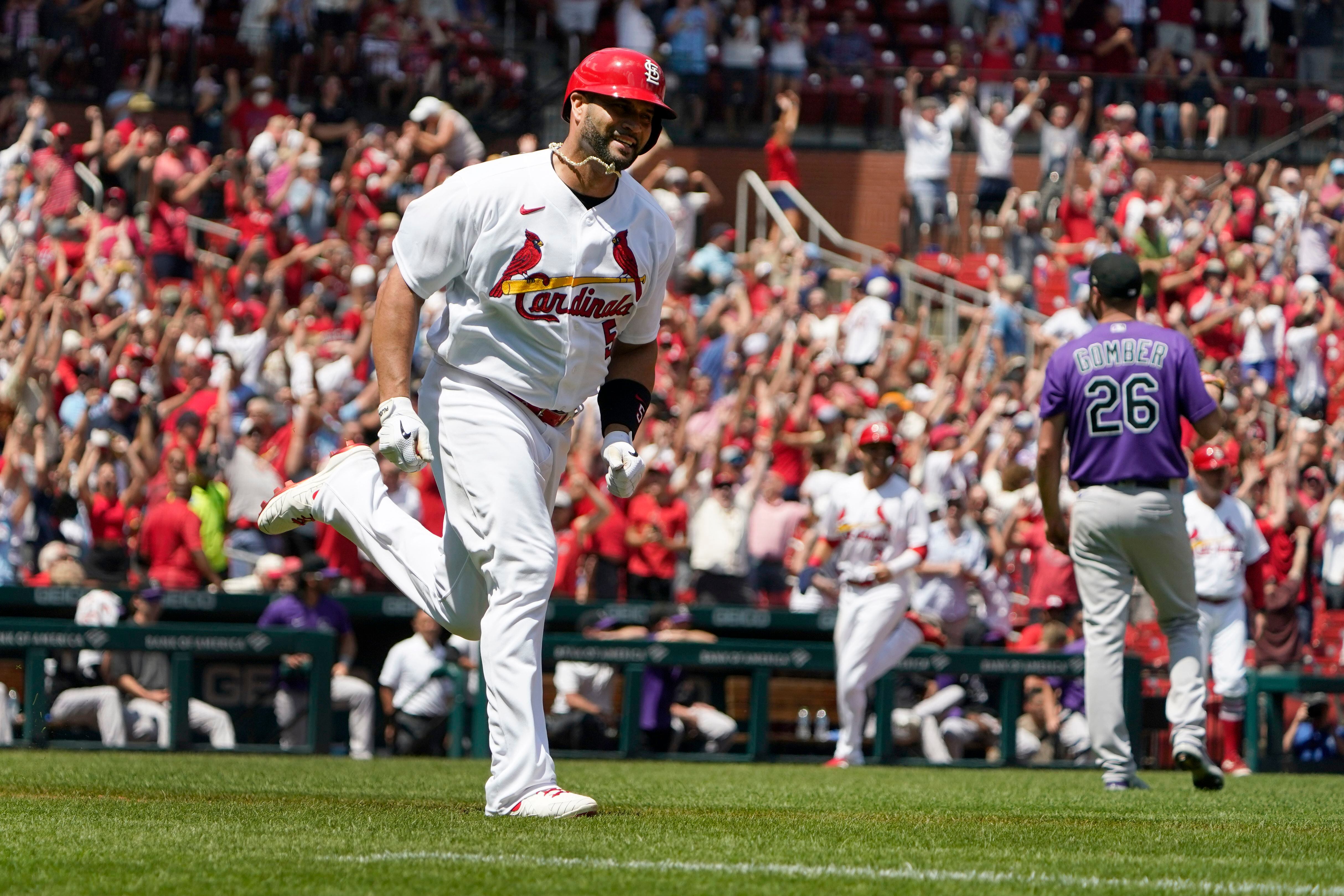 Paul Goldschmidt leads St. Louis Cardinals against Arizona