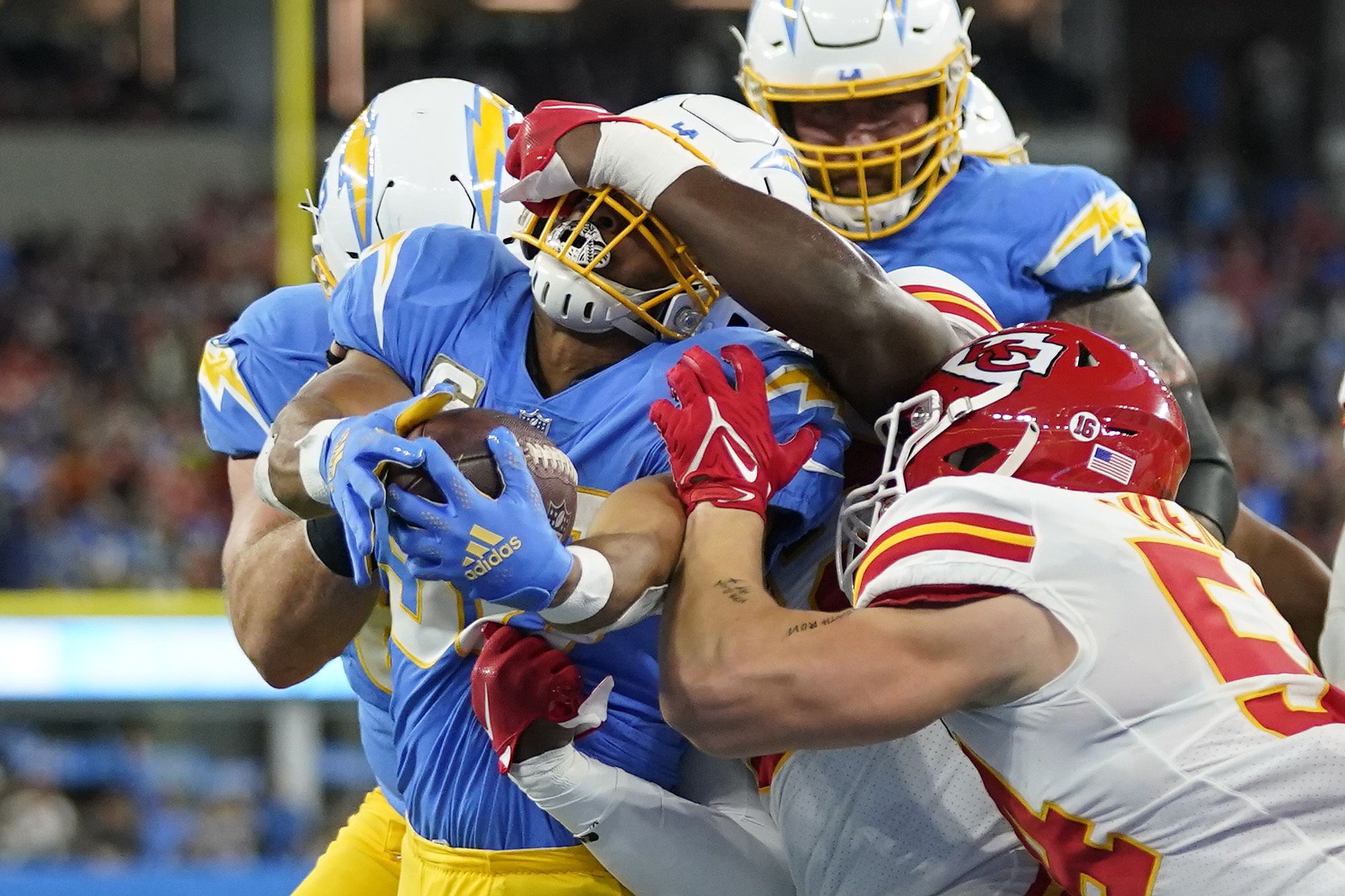 NFL Week 3 roundup: Chargers rally to beat turnover-prone Chiefs