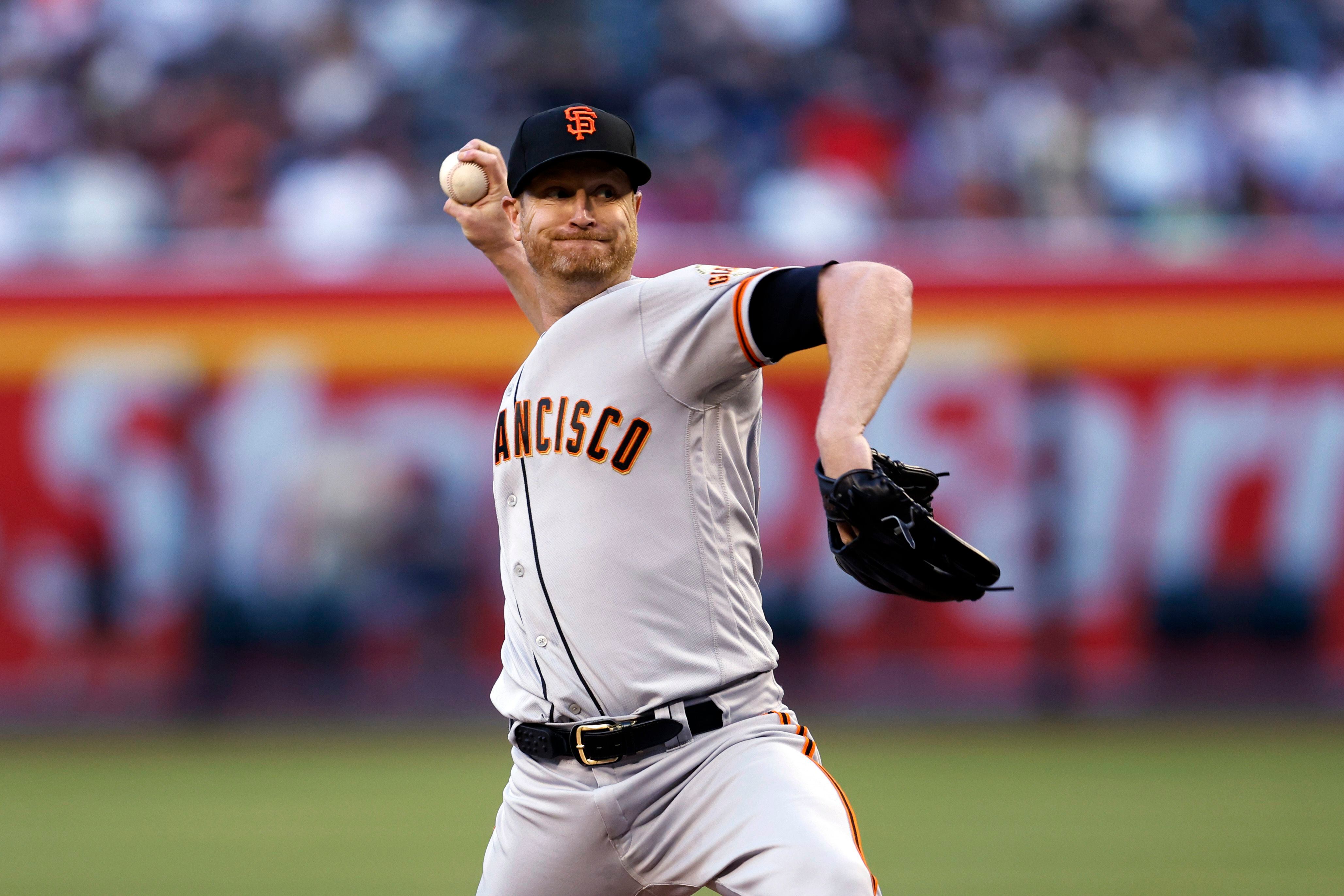 Rookie Casey Schmitt has 4 hits for historic start, Giants beat