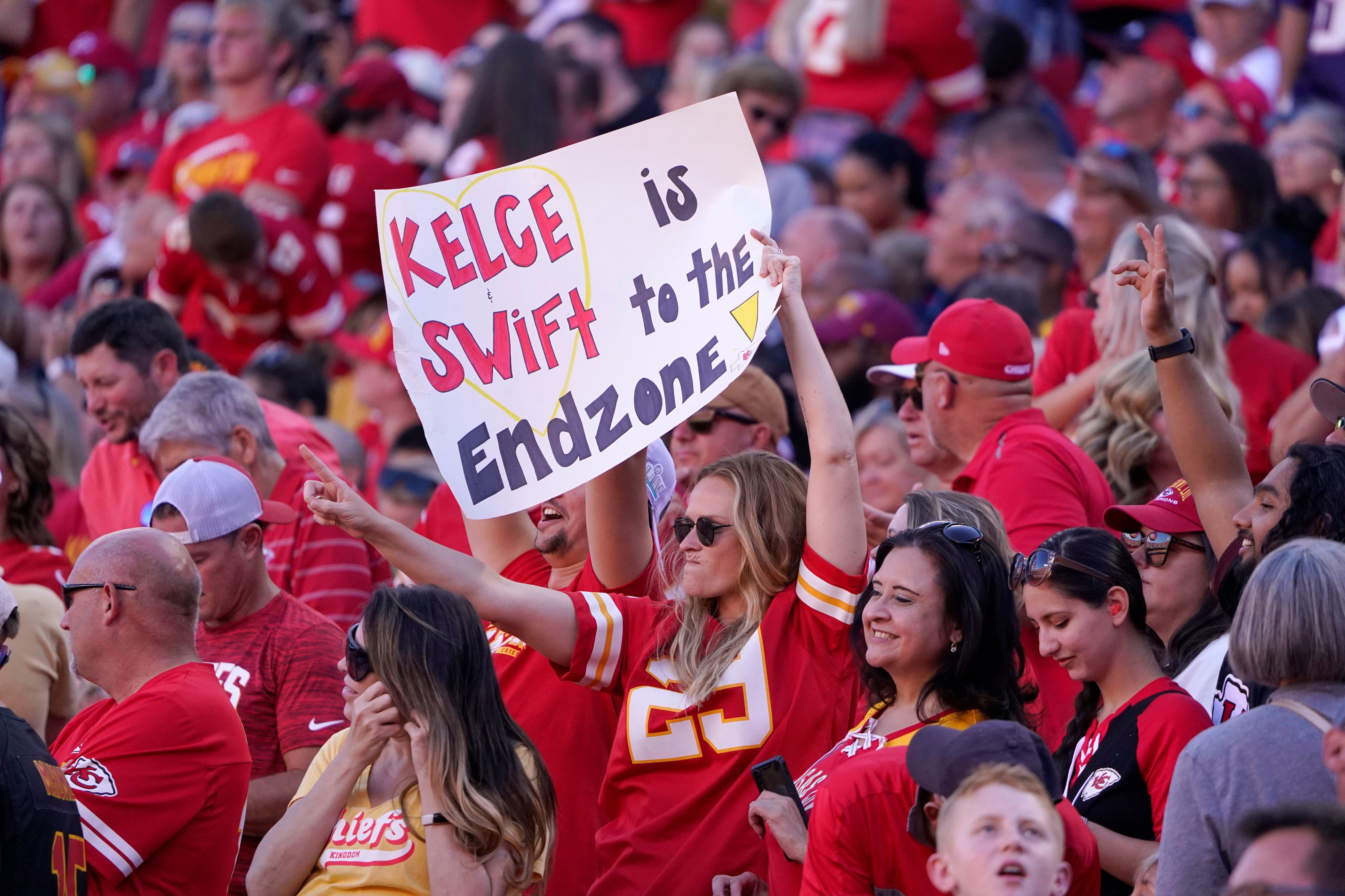 7 year old Chiefs fan in Philly : r/KansasCityChiefs