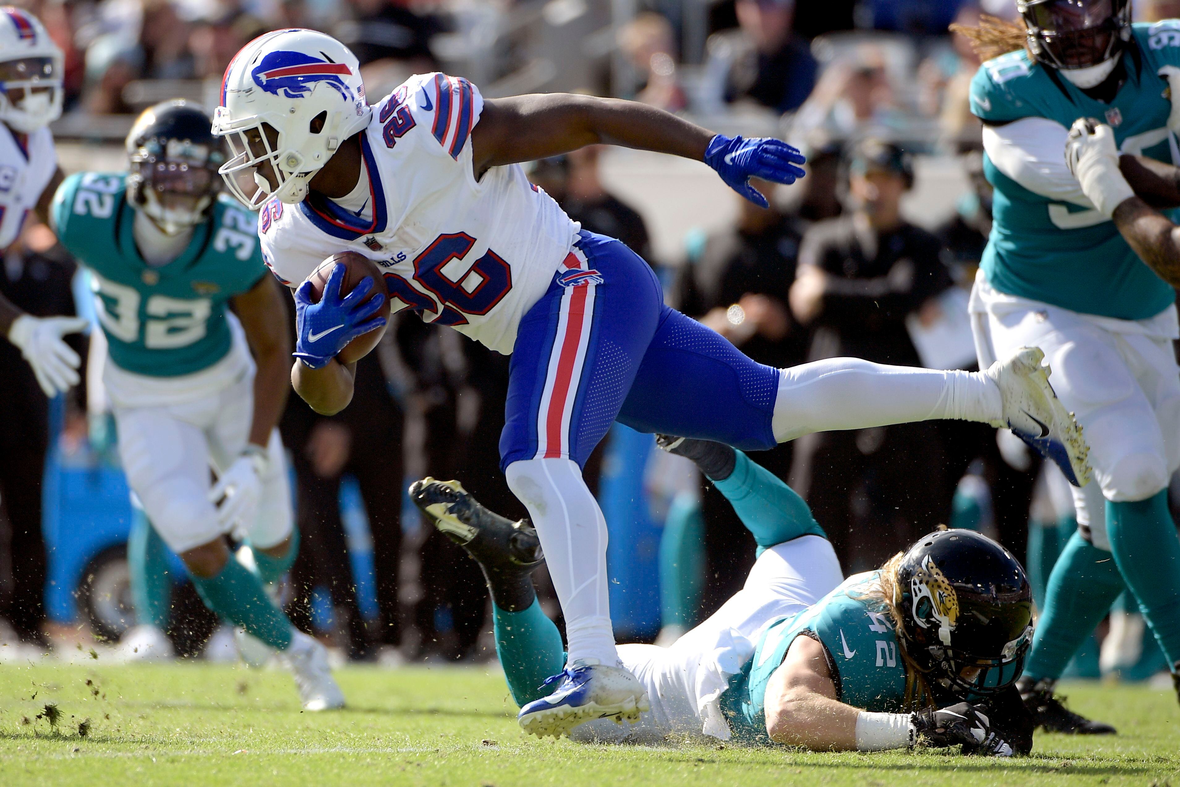 Bill-ieve it: Jaguars smother Buffalo, win 2nd game of season