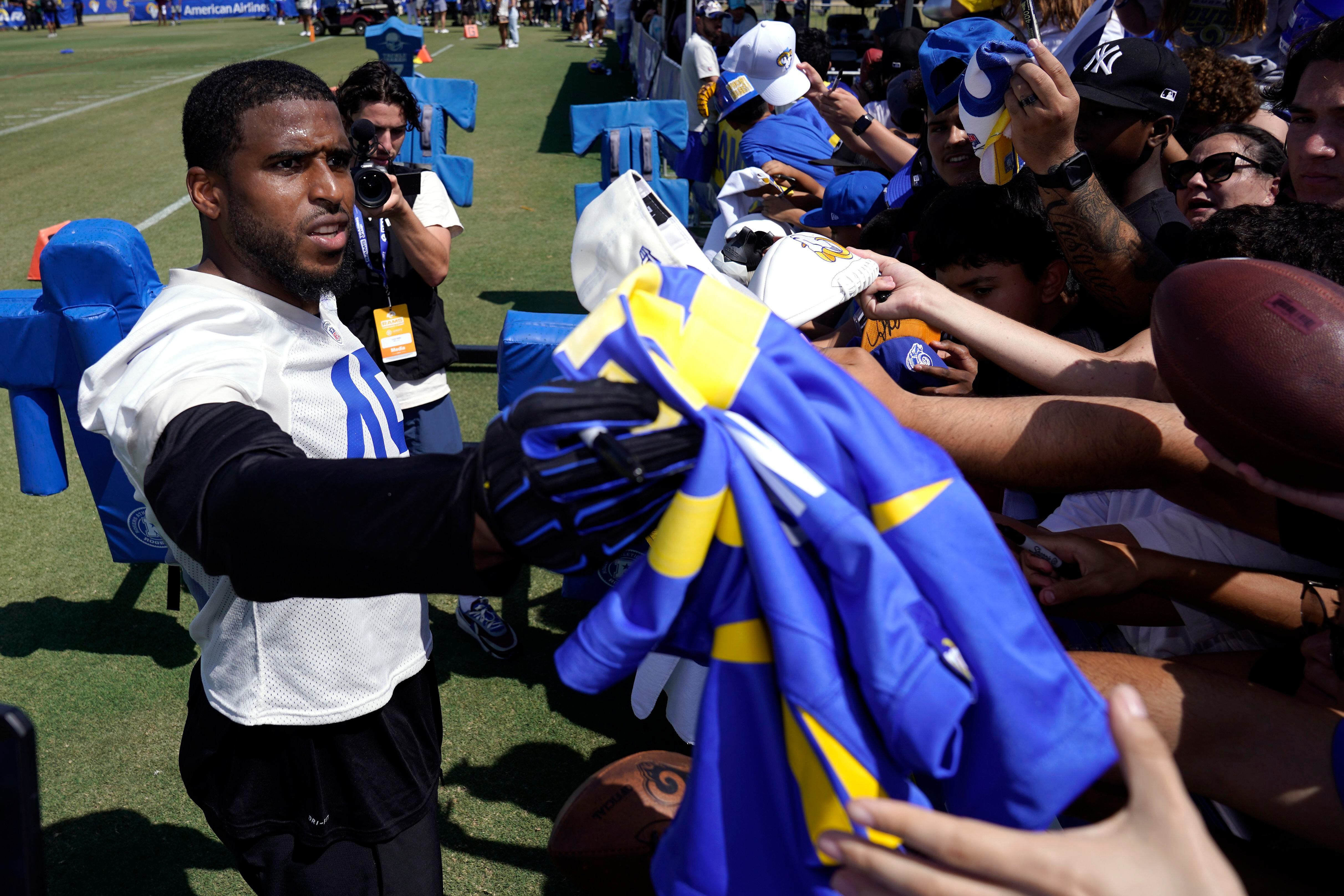 Bobby Wagner, Rams share wisdom in the adjustment phase – Orange County  Register