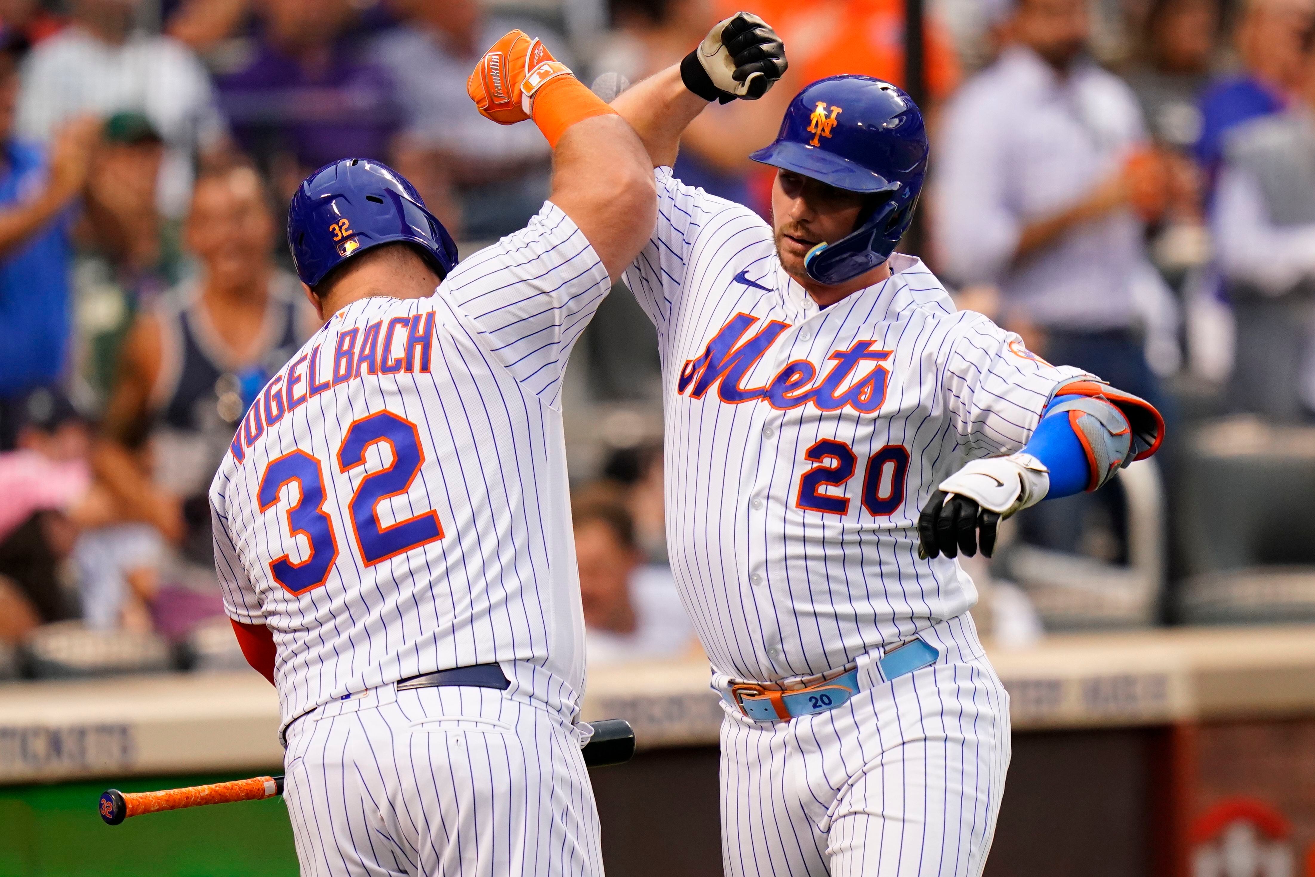 Yankees Lose In The 10th, Allowing Mets Win 4-3 To Level Subway Series -  Pinstripes Nation