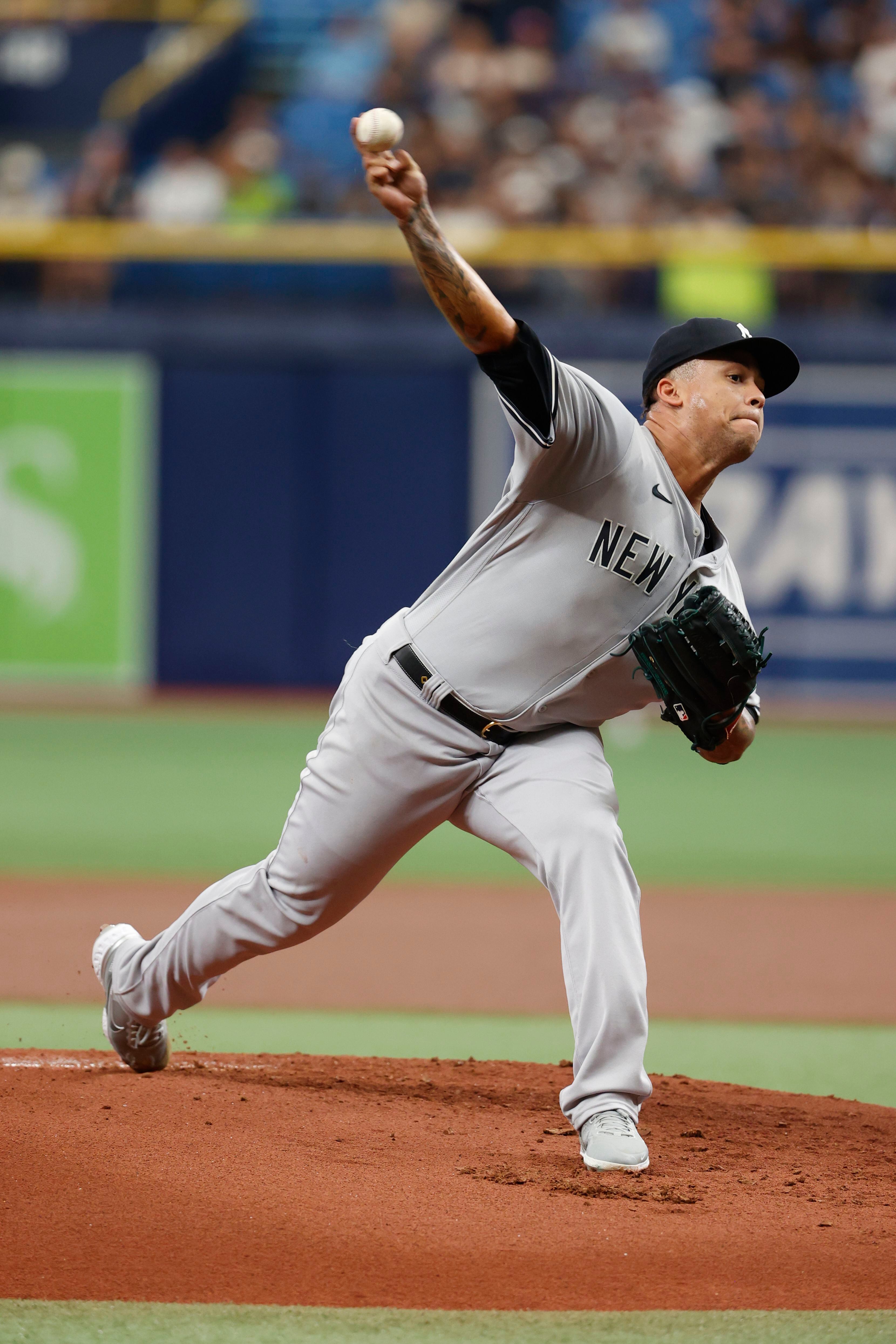 Yankees reliever Jonathan Loaisiga nearing return from injured