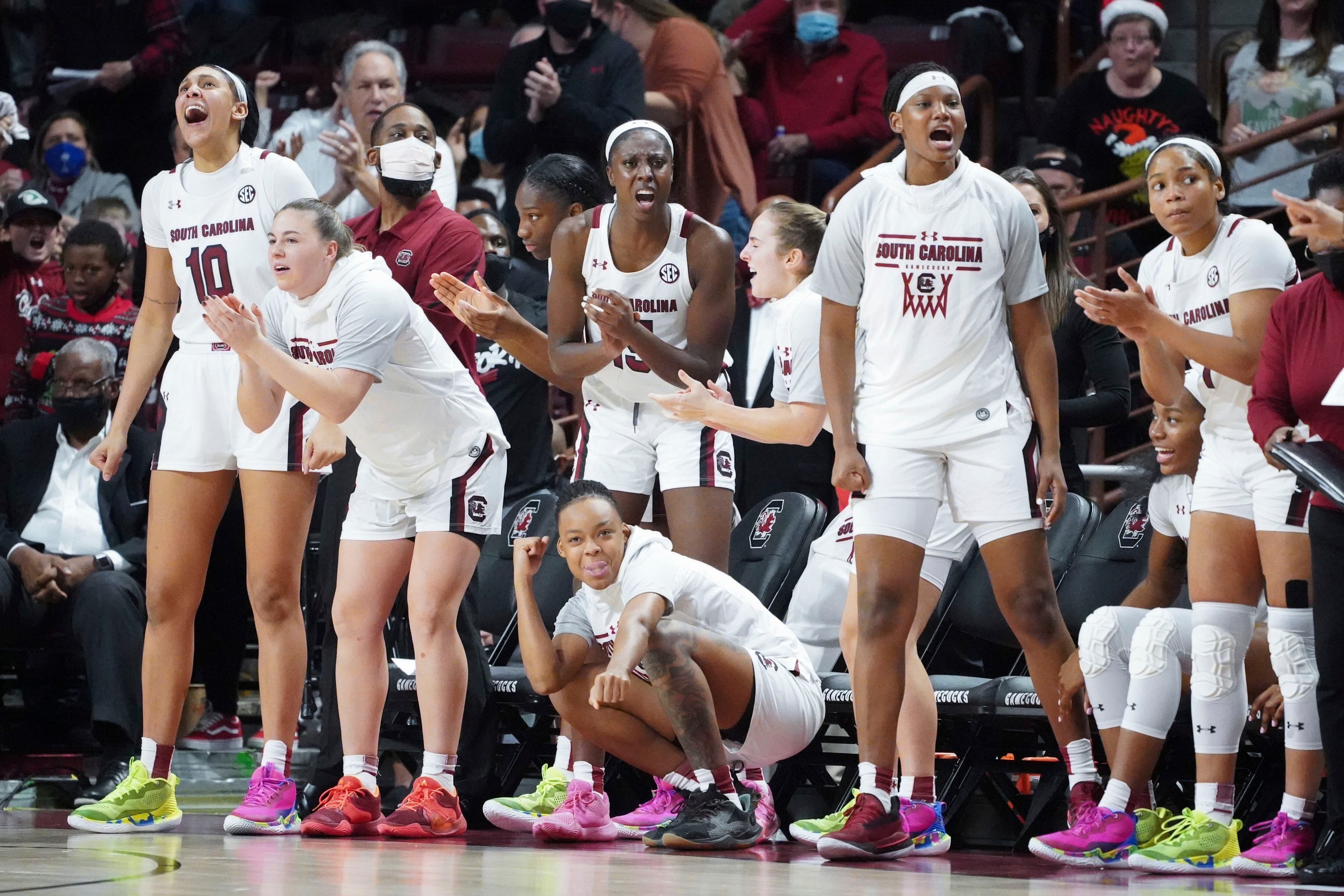 Dawn Staley provides update on possibility of South Carolina team visiting  White House - On3