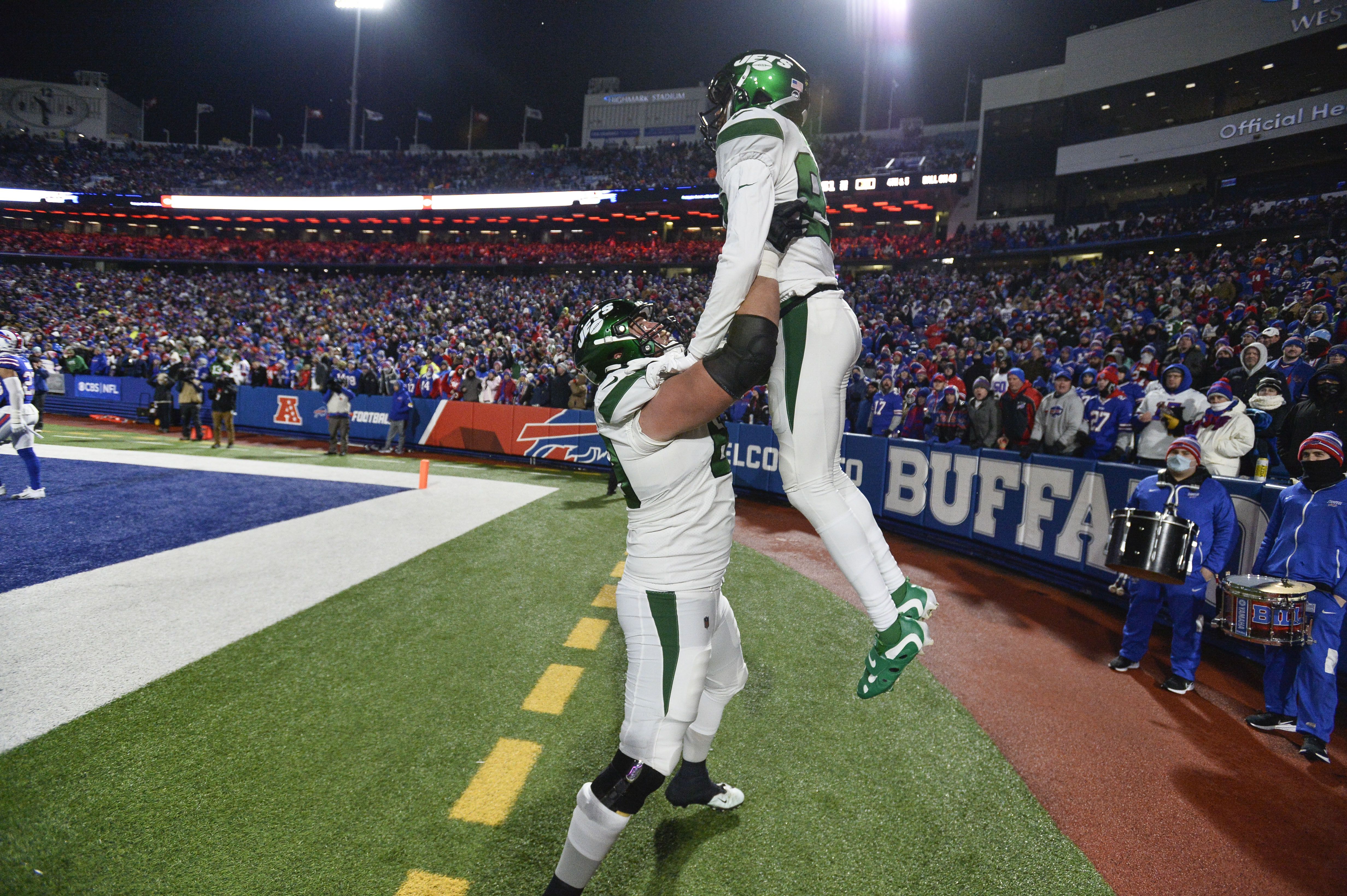 Bills clinch their first AFC East title since 1995