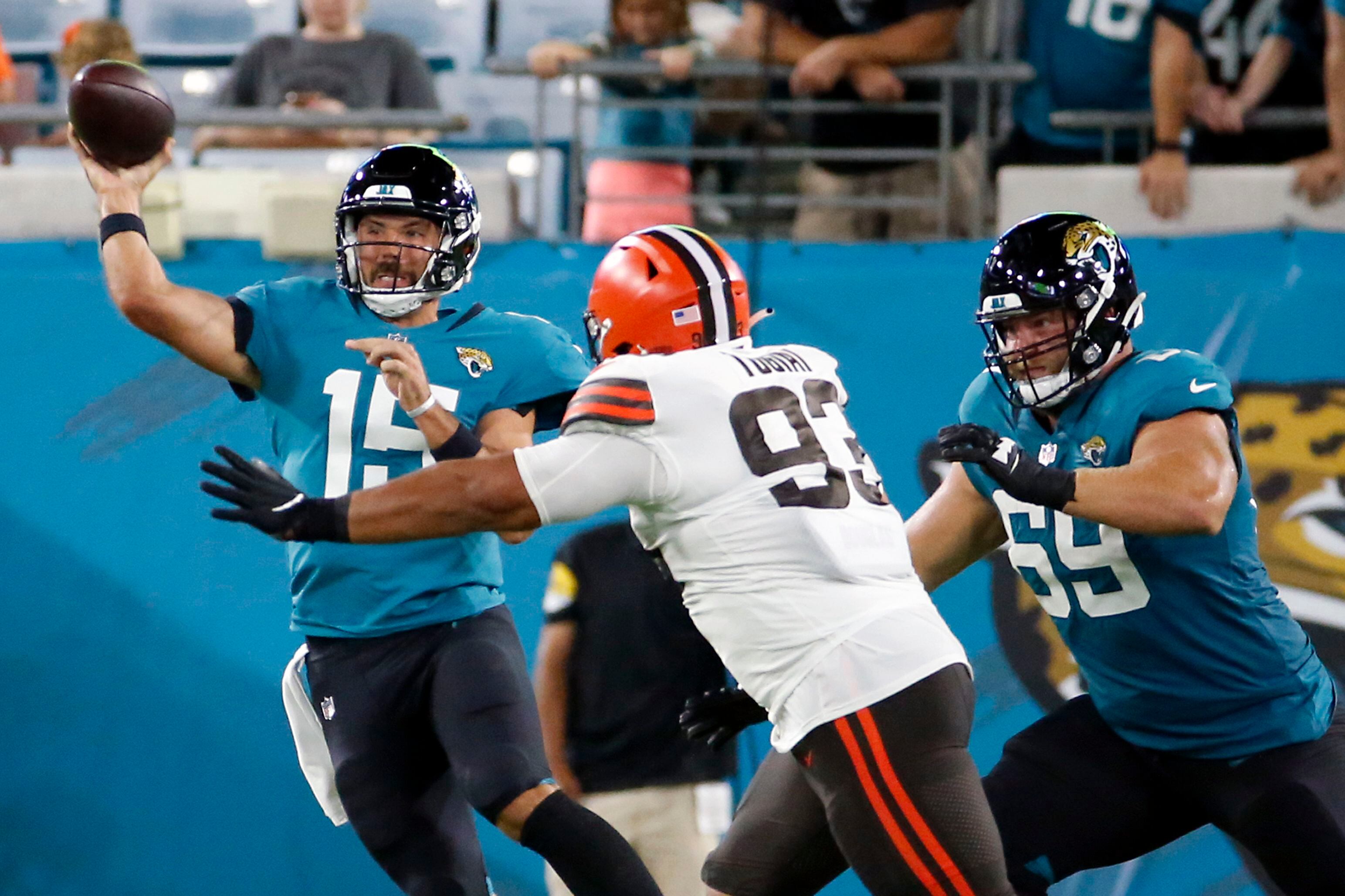 Minshew Magic at Mile High: Jaguars rally to stun Broncos, 26-24