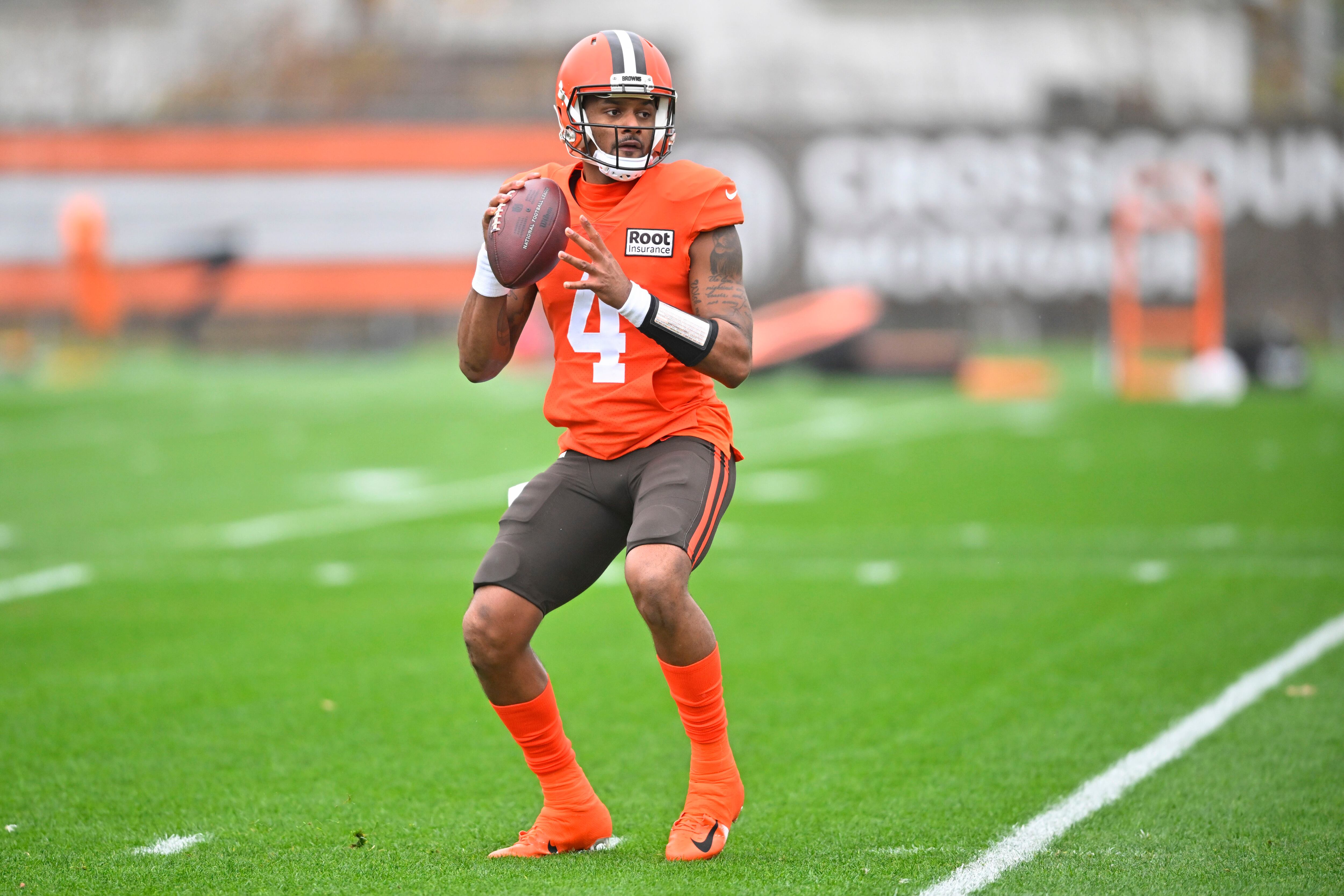 Jacoby Brissett wins Browns Good Guy Award, Joel Bitonio wins Player of the  Year